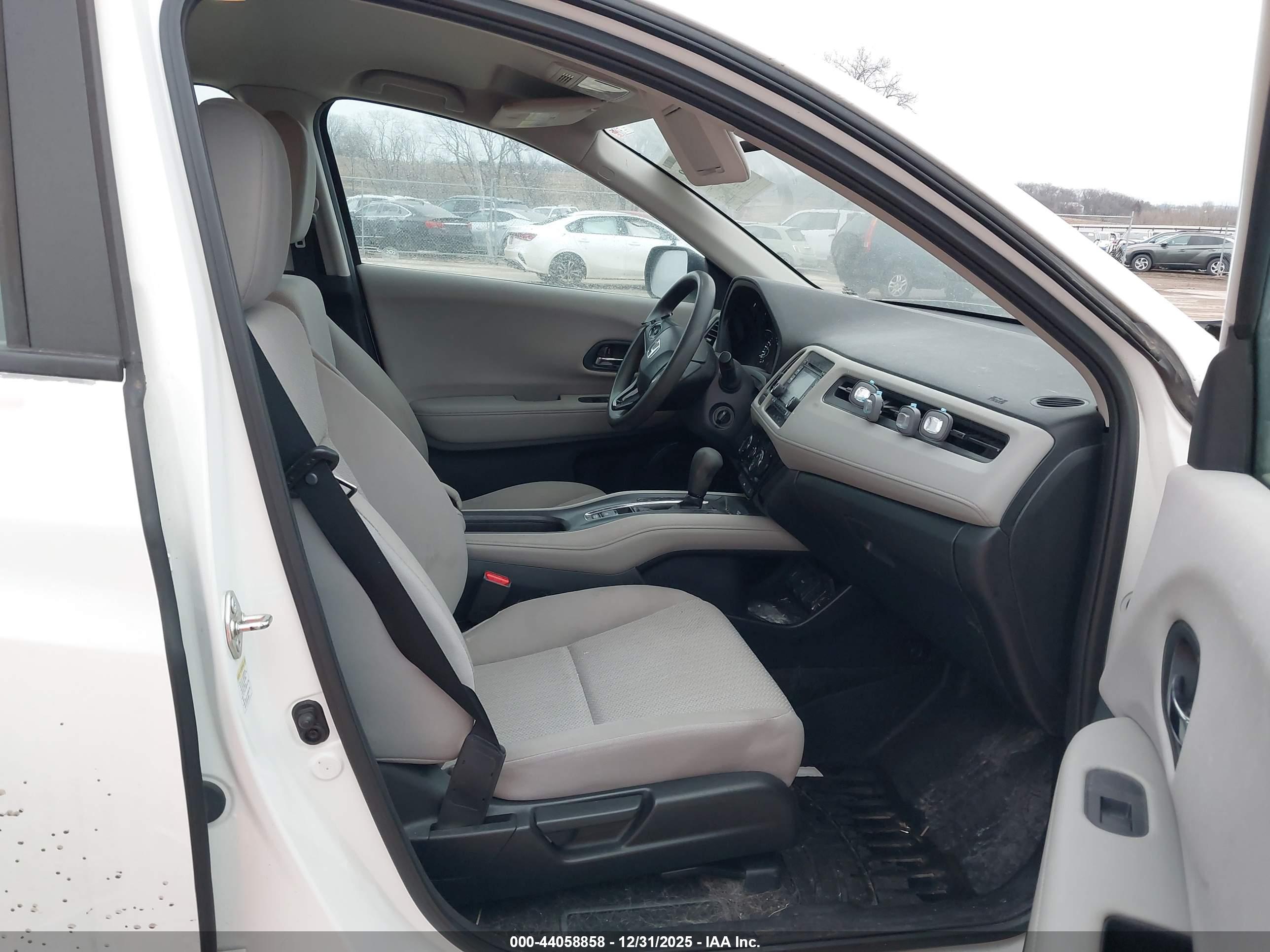 HONDA HR-V image 5