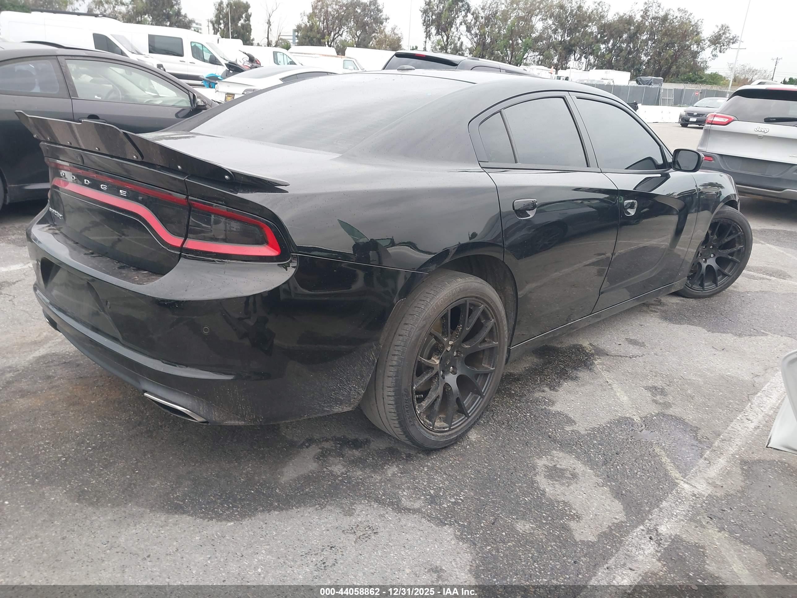 DODGE CHARGER image 4