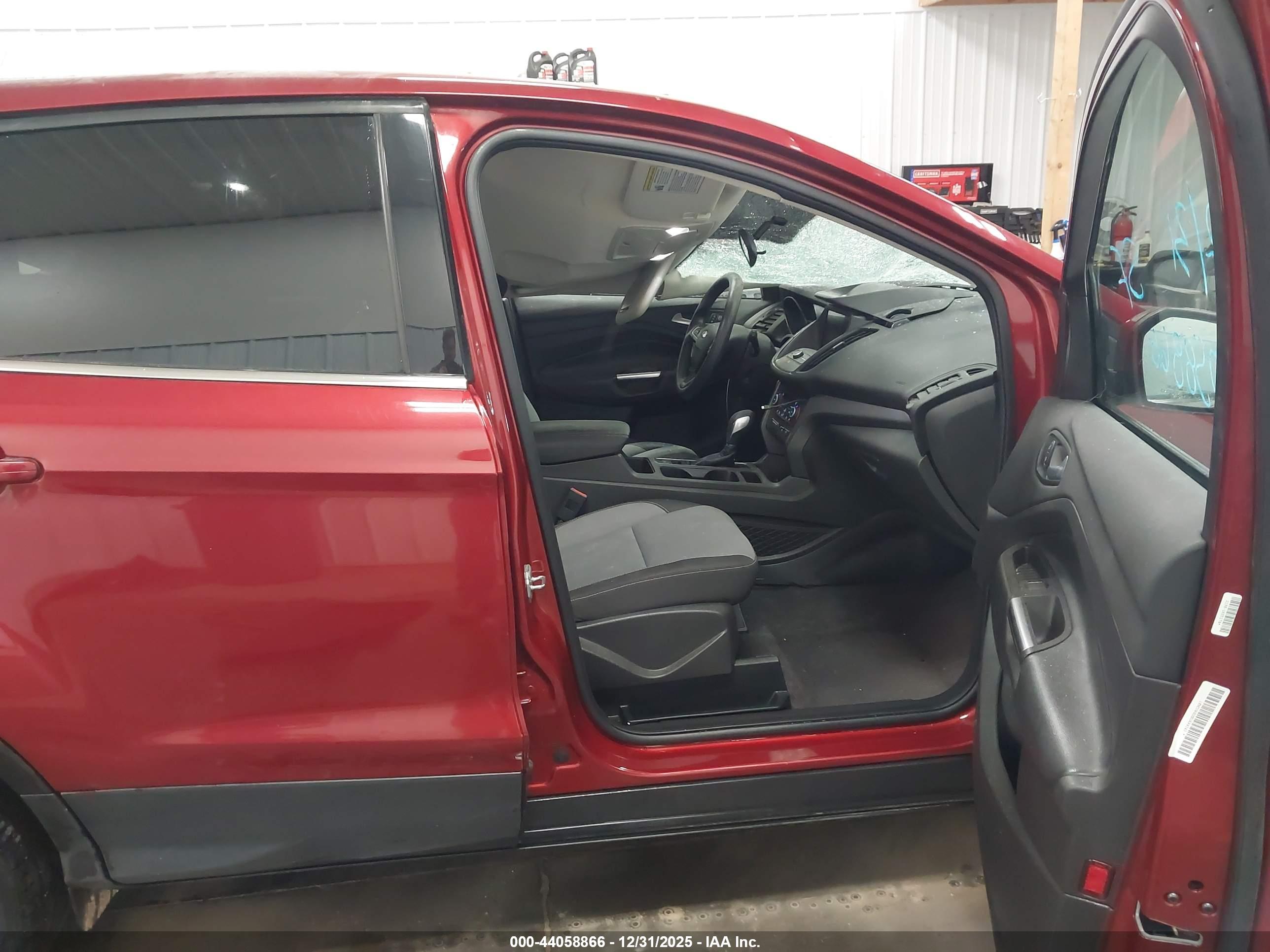 FORD ESCAPE image 5