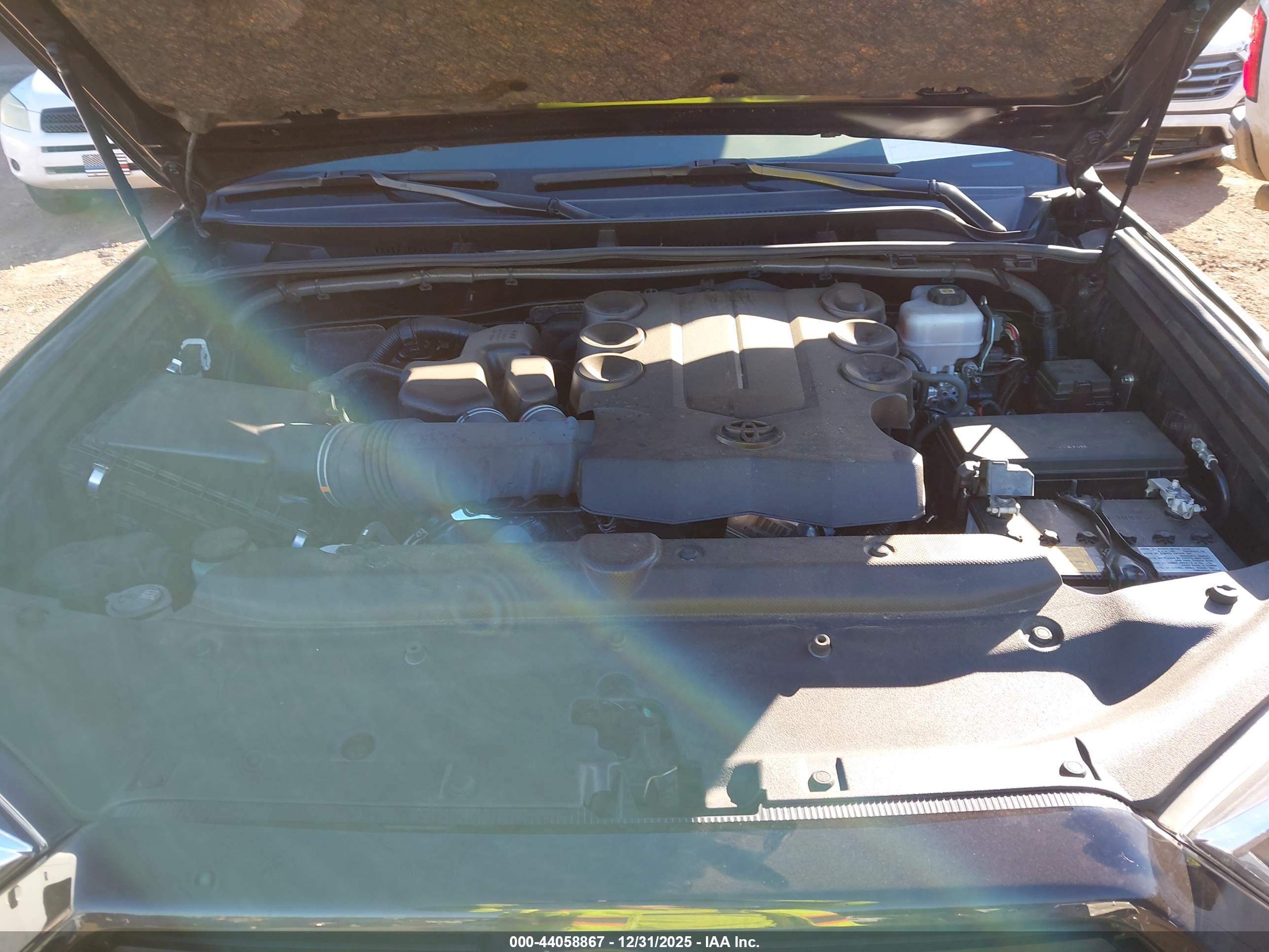 TOYOTA 4RUNNER image 10