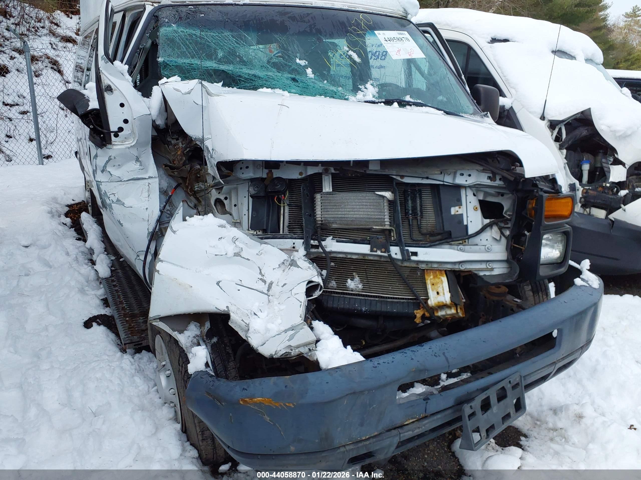 FORD E-250 image 6