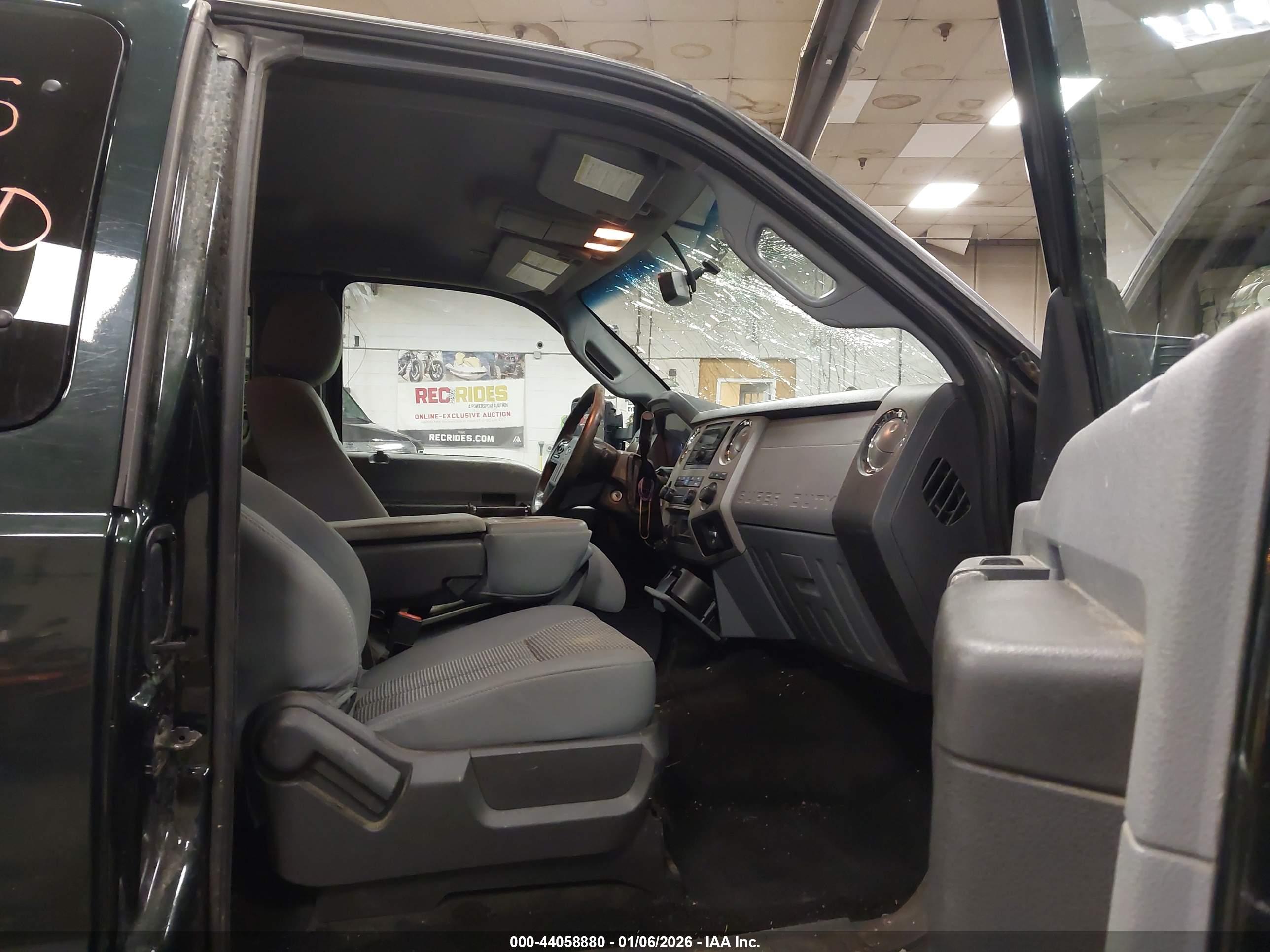 FORD F-250 image 5