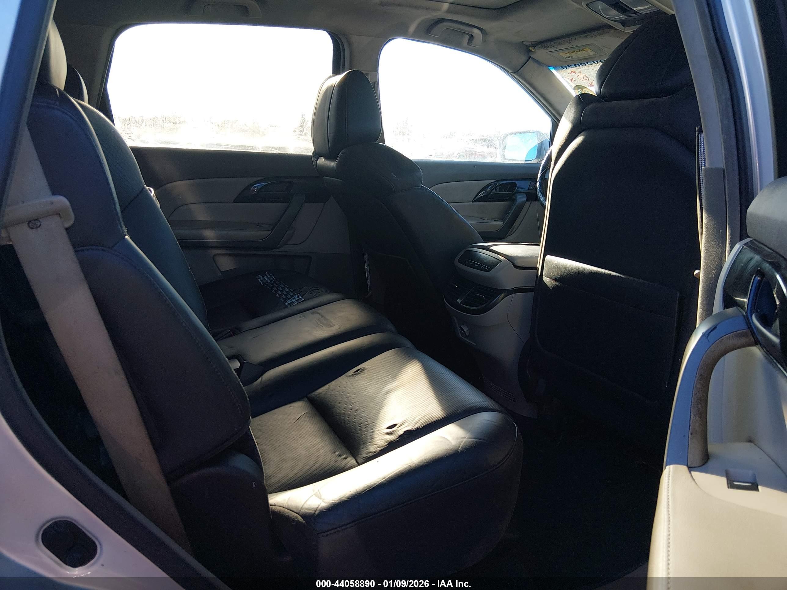 ACURA MDX image 8