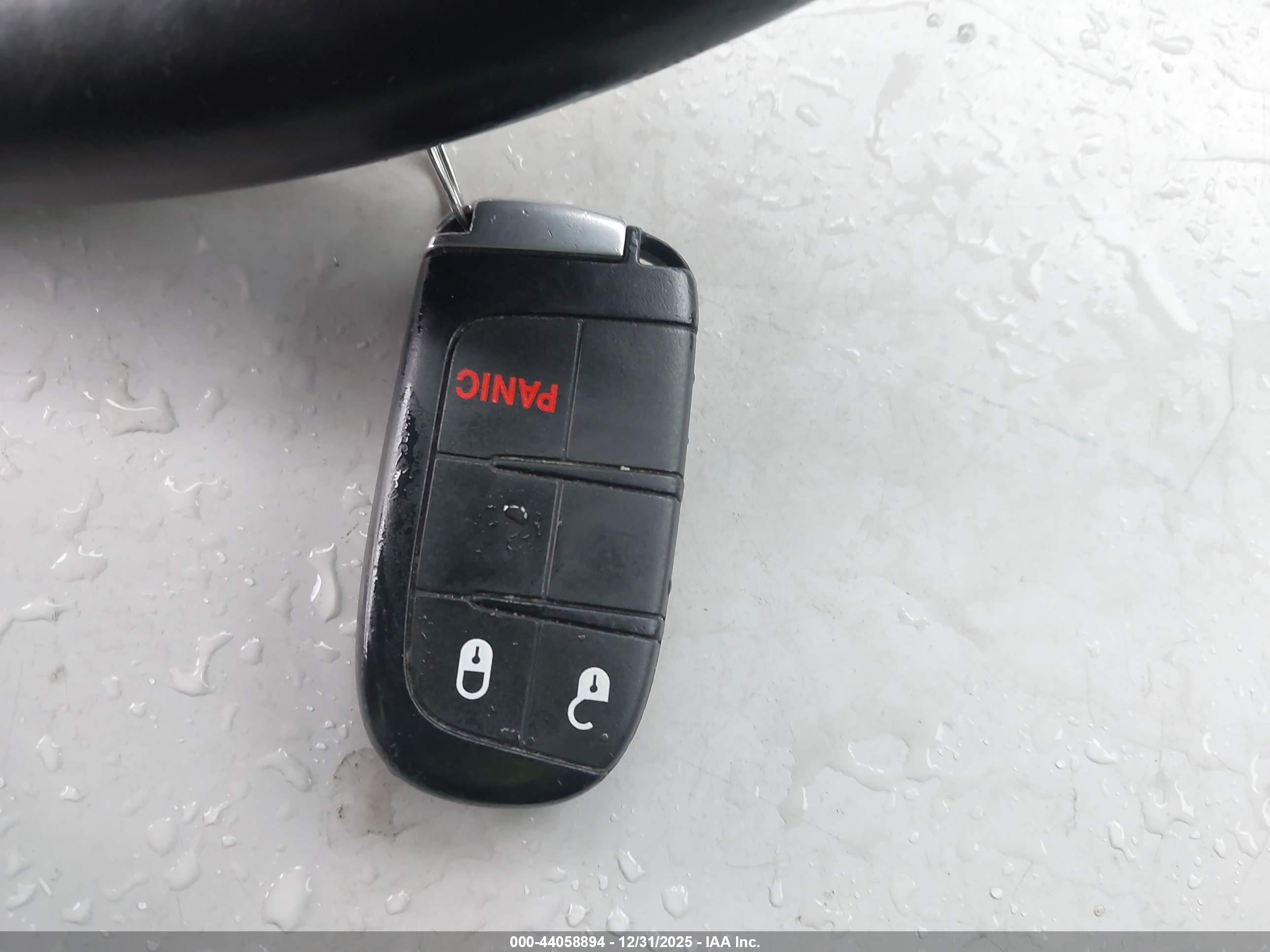 JEEP GRAND image 11