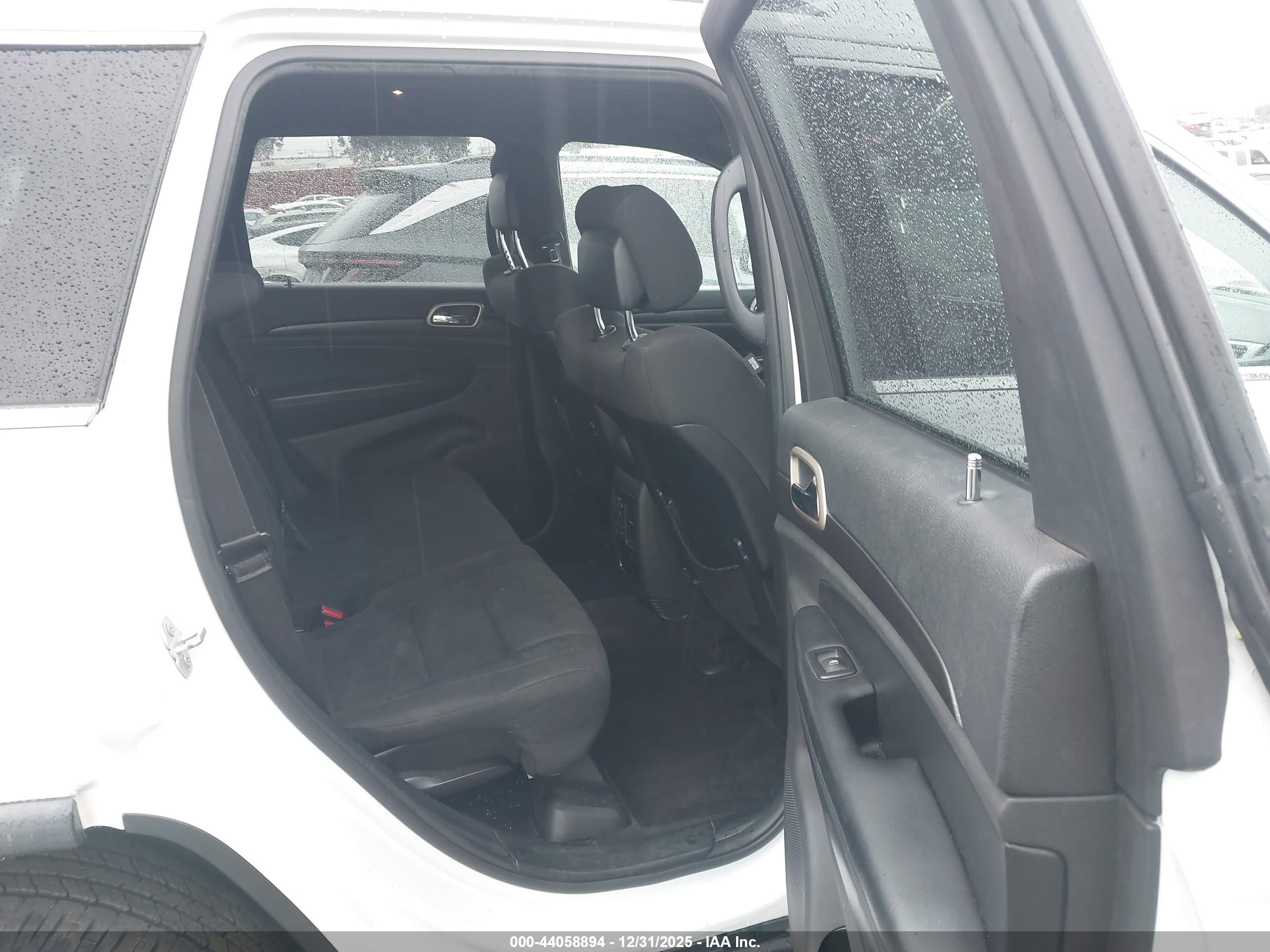 JEEP GRAND image 8