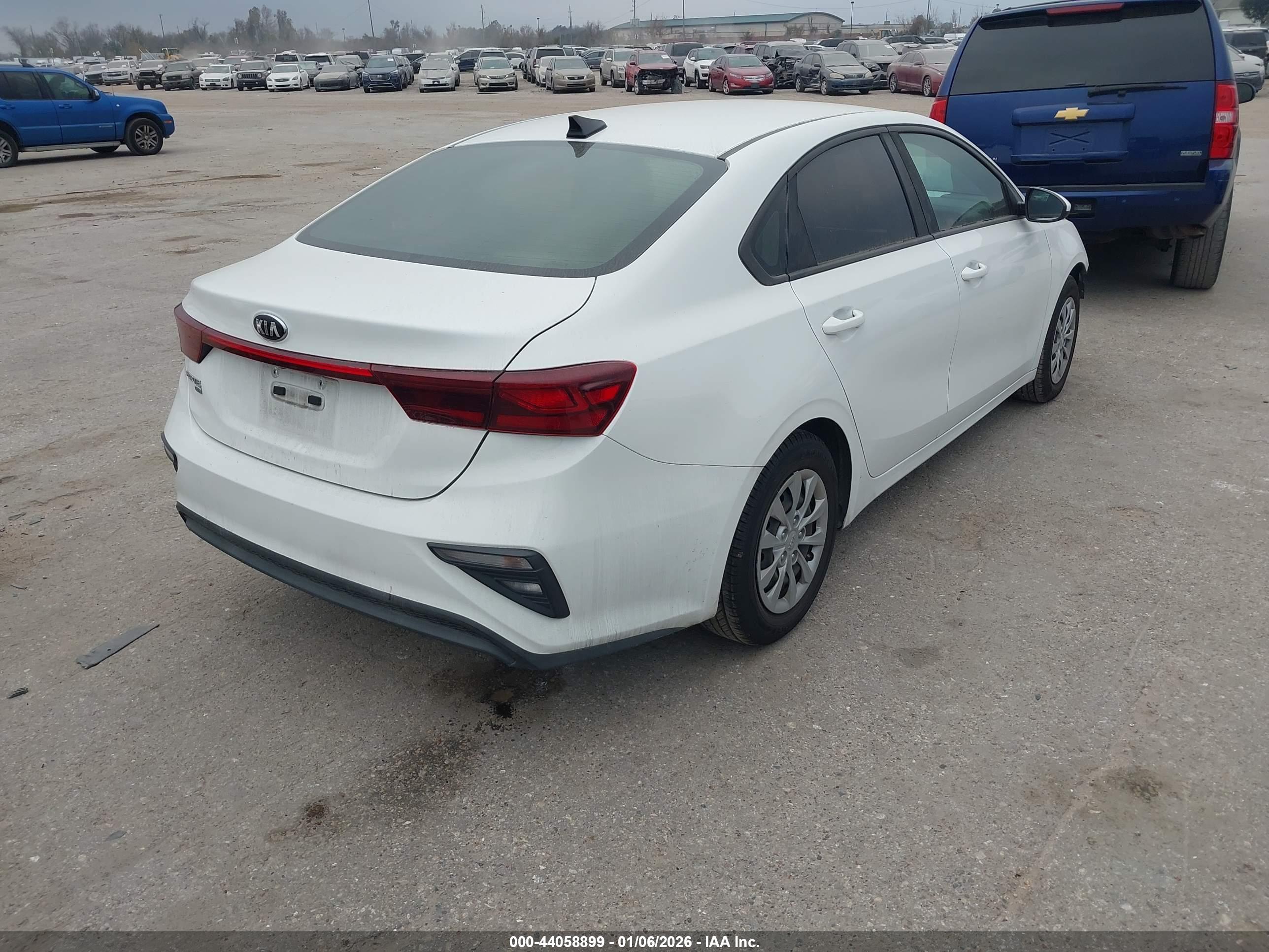 KIA FORTE image 4