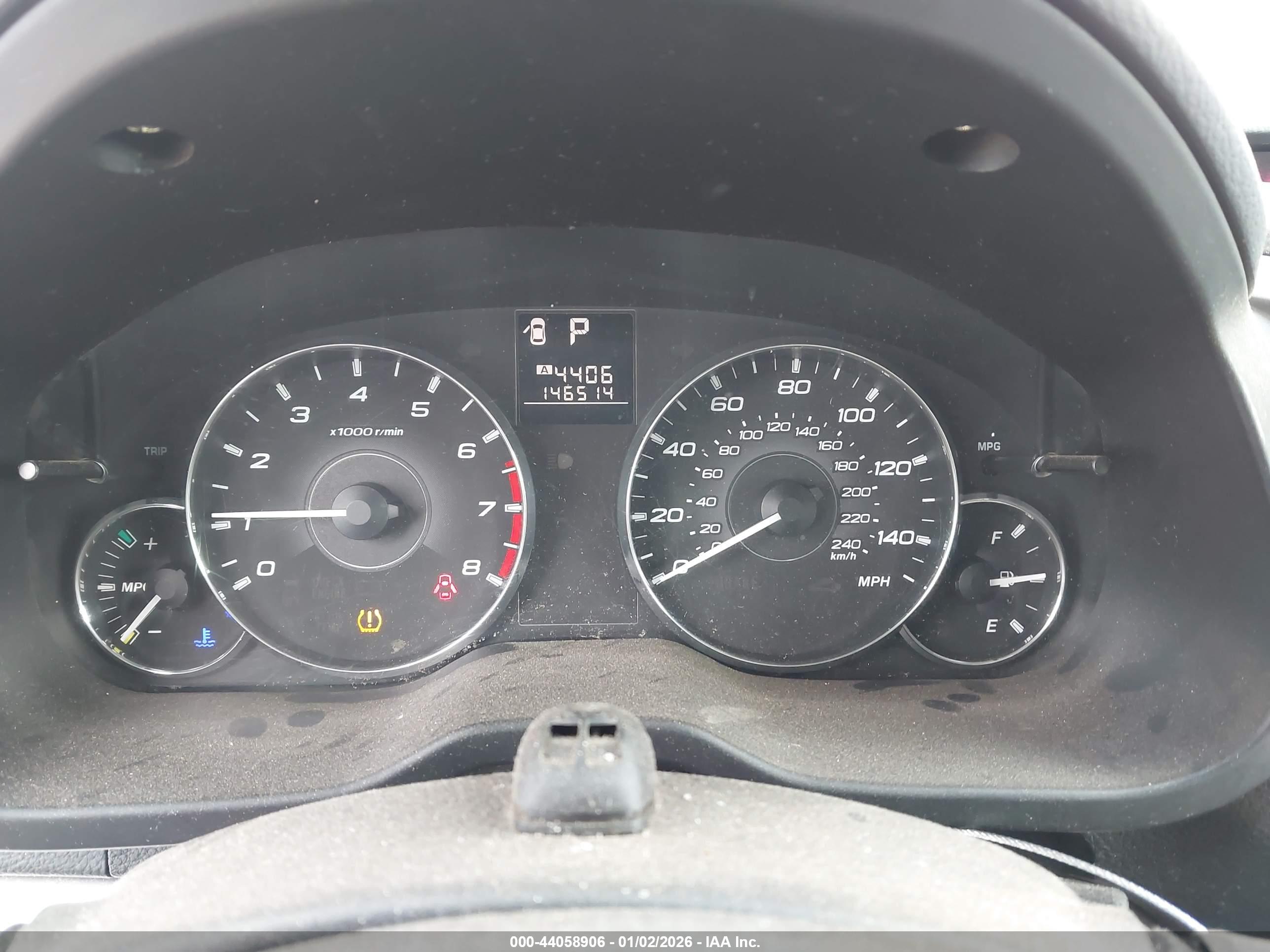 SUBARU OUTBACK image 7