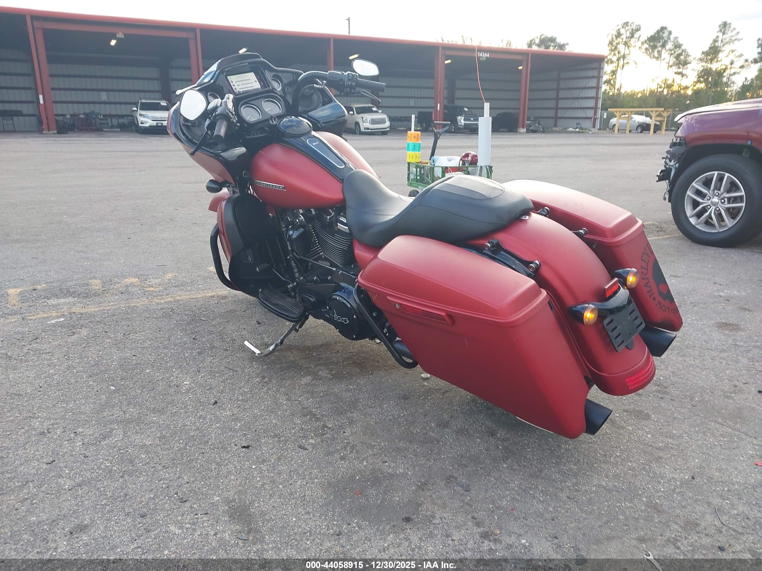 HARLEY-DAVIDSON FLTRXS image 3
