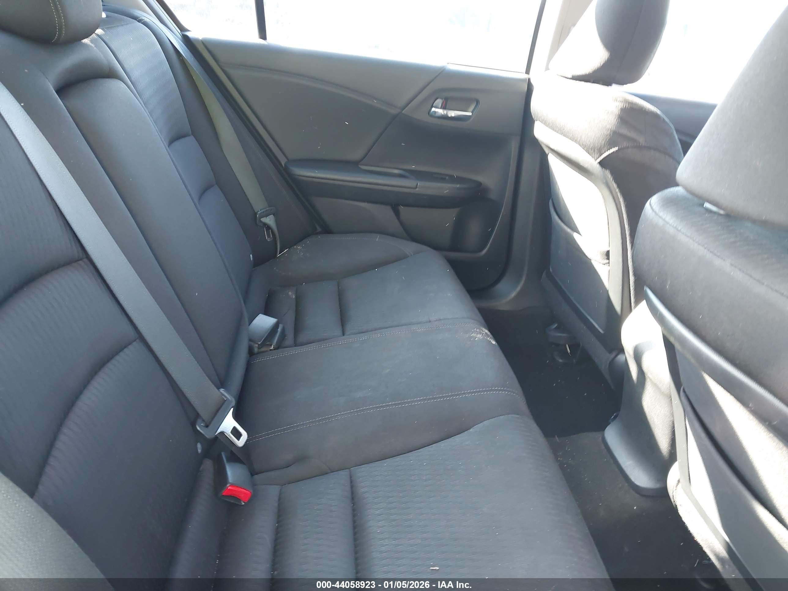 HONDA ACCORD image 8