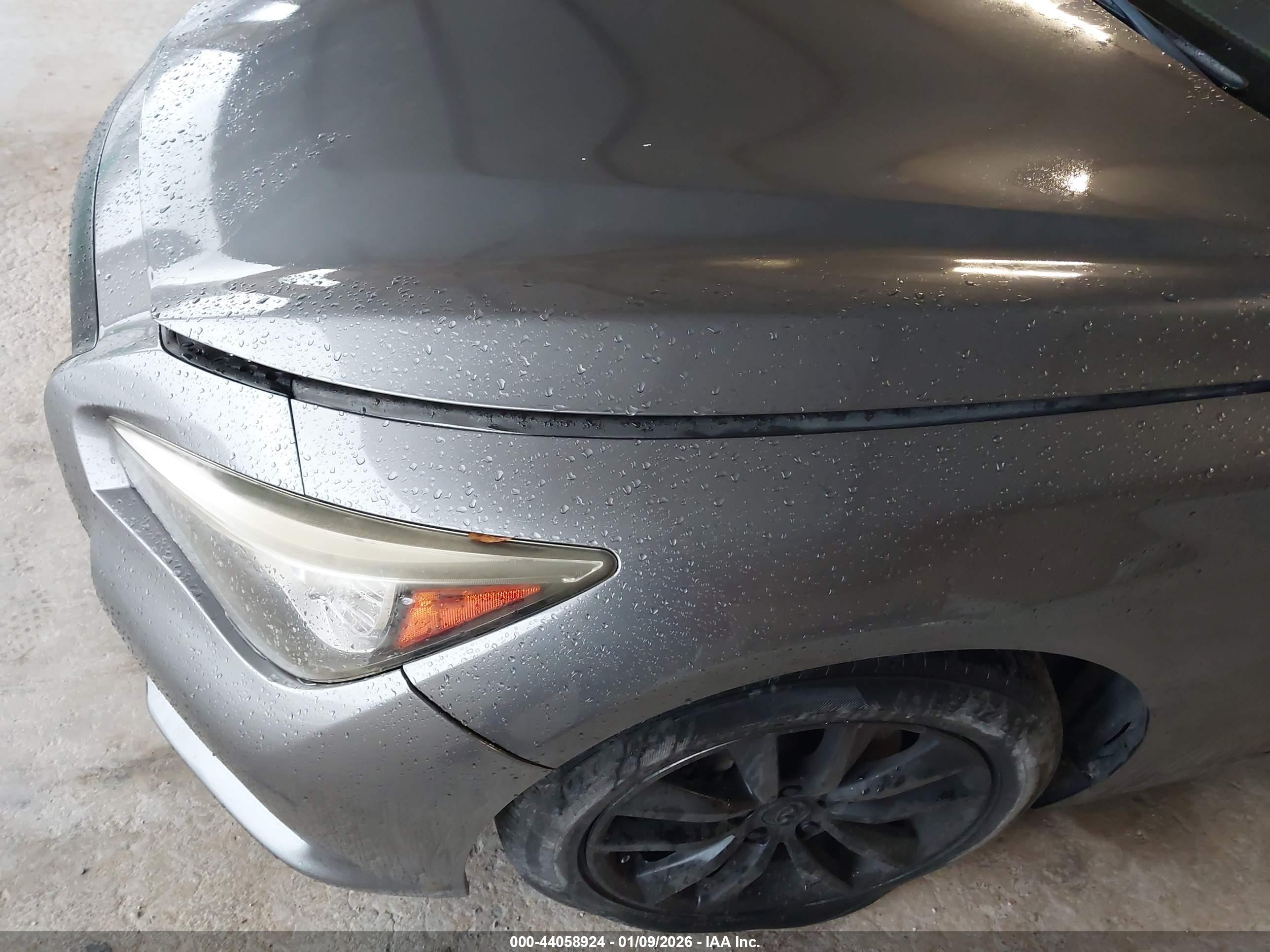 INFINITI Q50 image 6