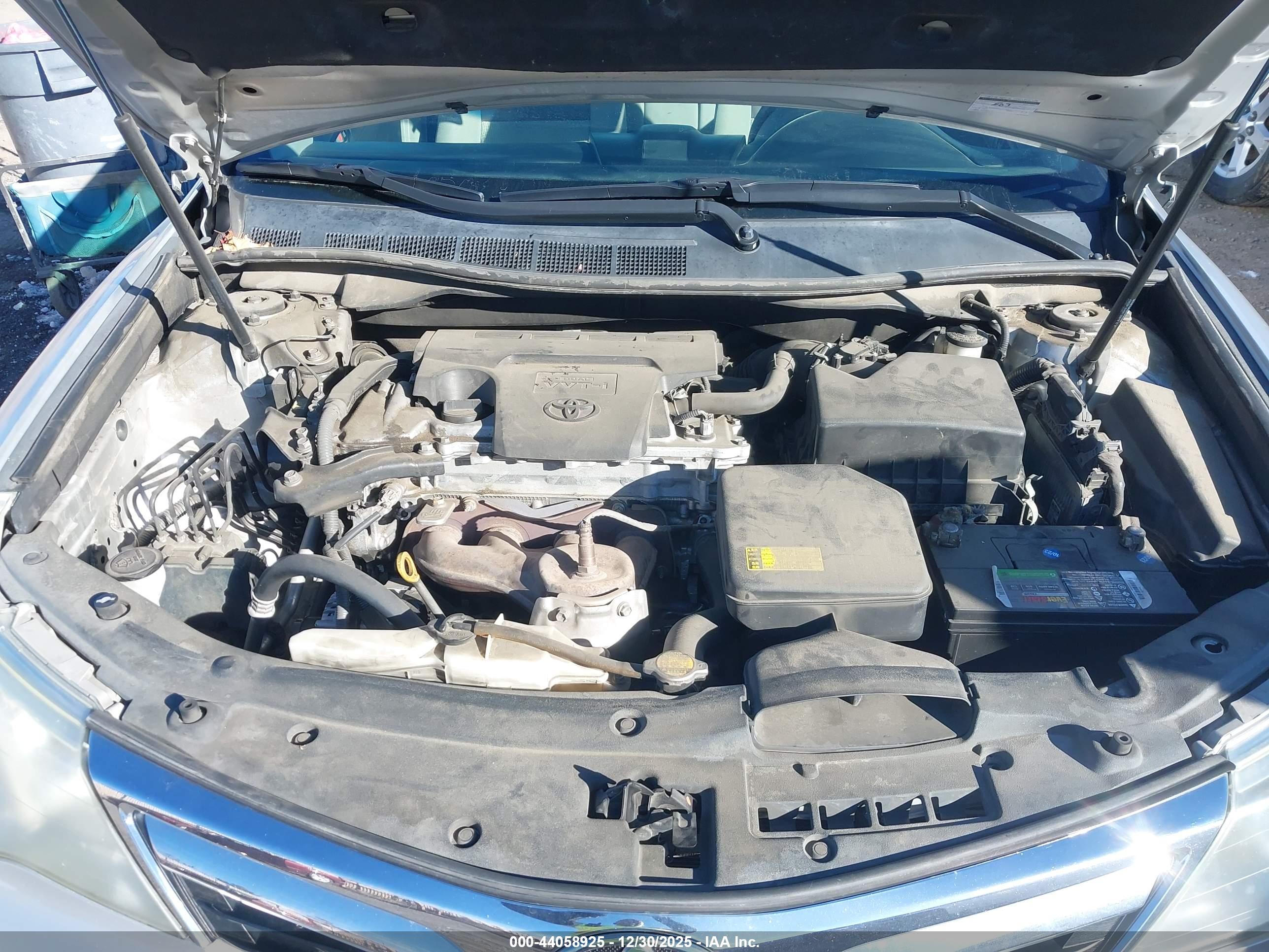 TOYOTA CAMRY image 10