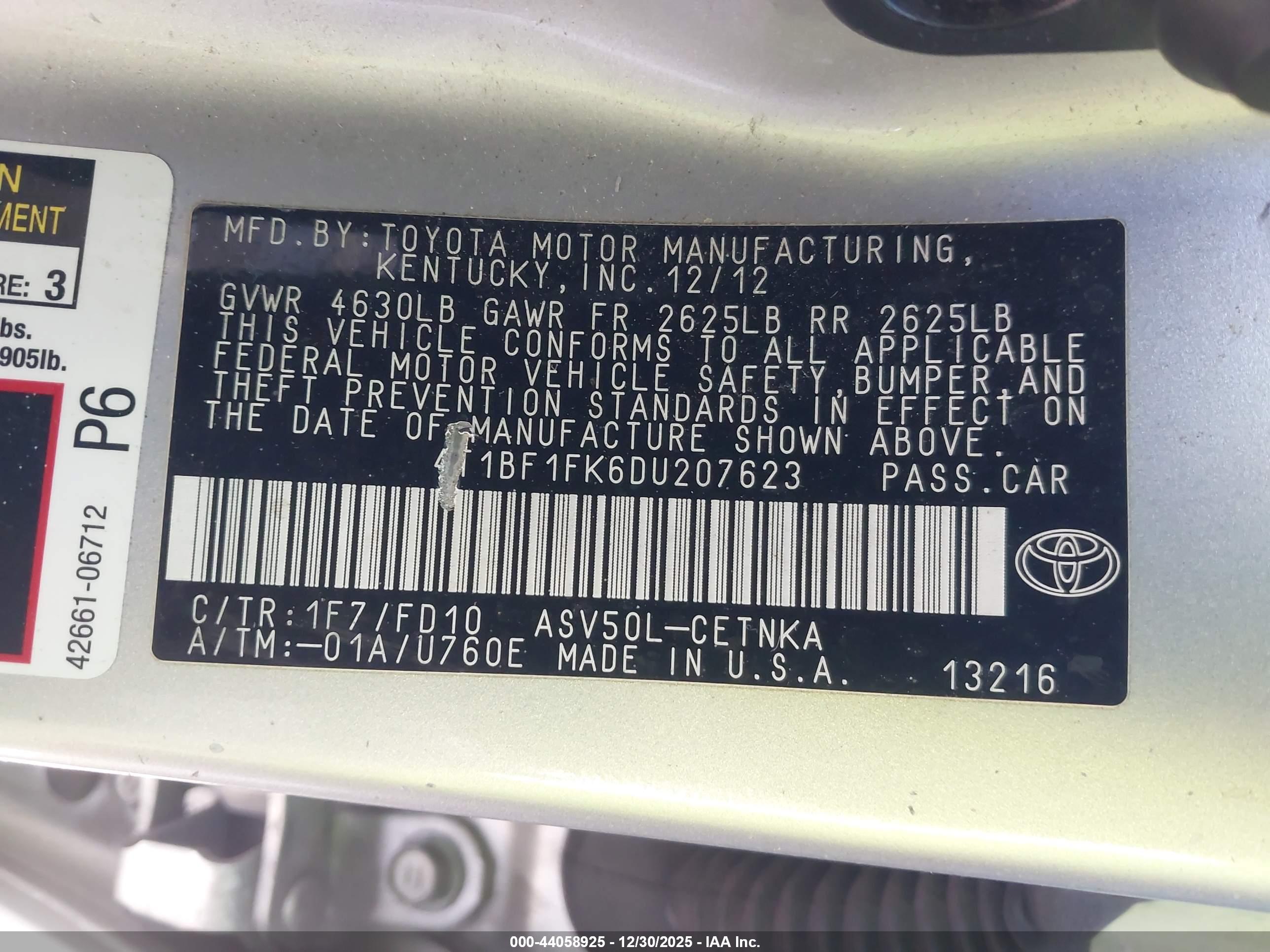 TOYOTA CAMRY image 9