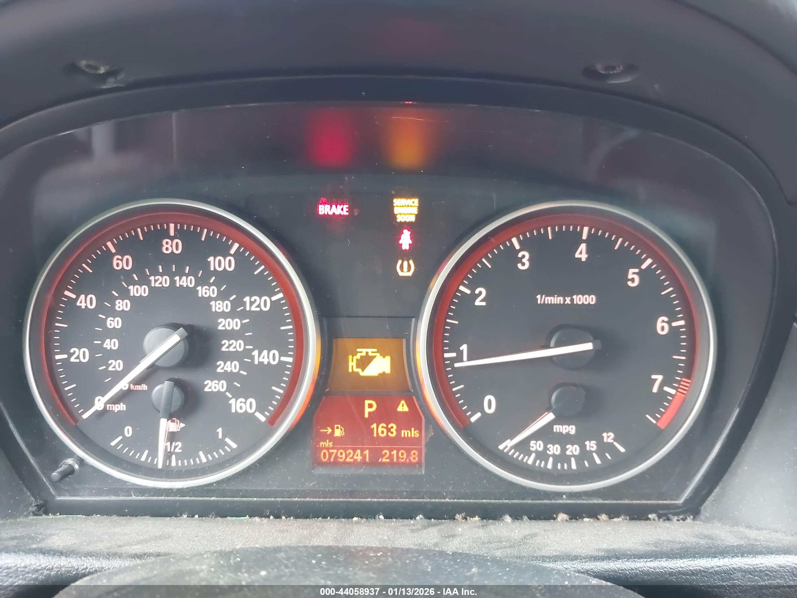 BMW X1 image 7