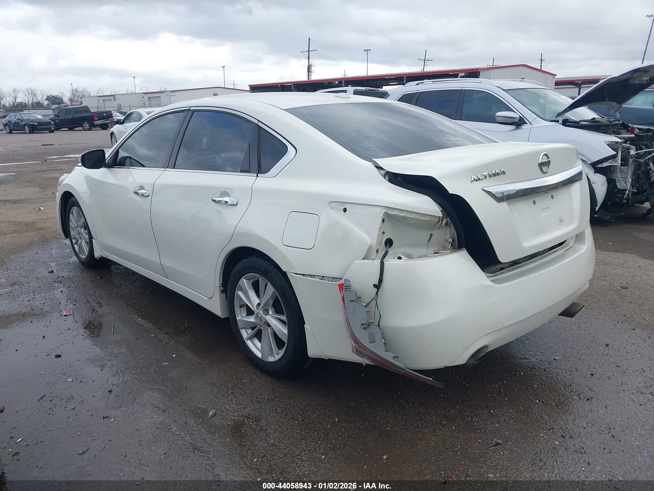 NISSAN ALTIMA image 3