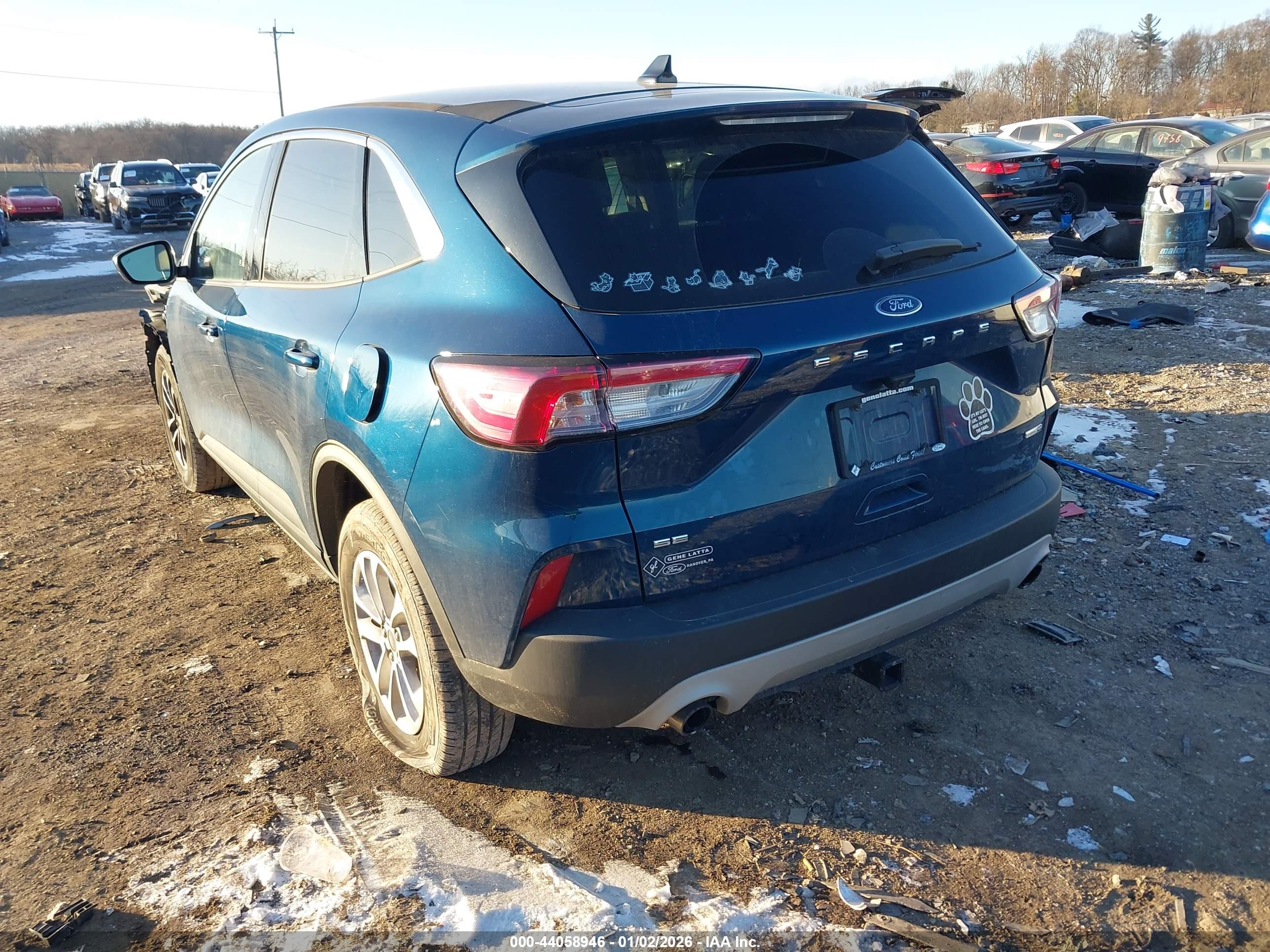 FORD ESCAPE image 3
