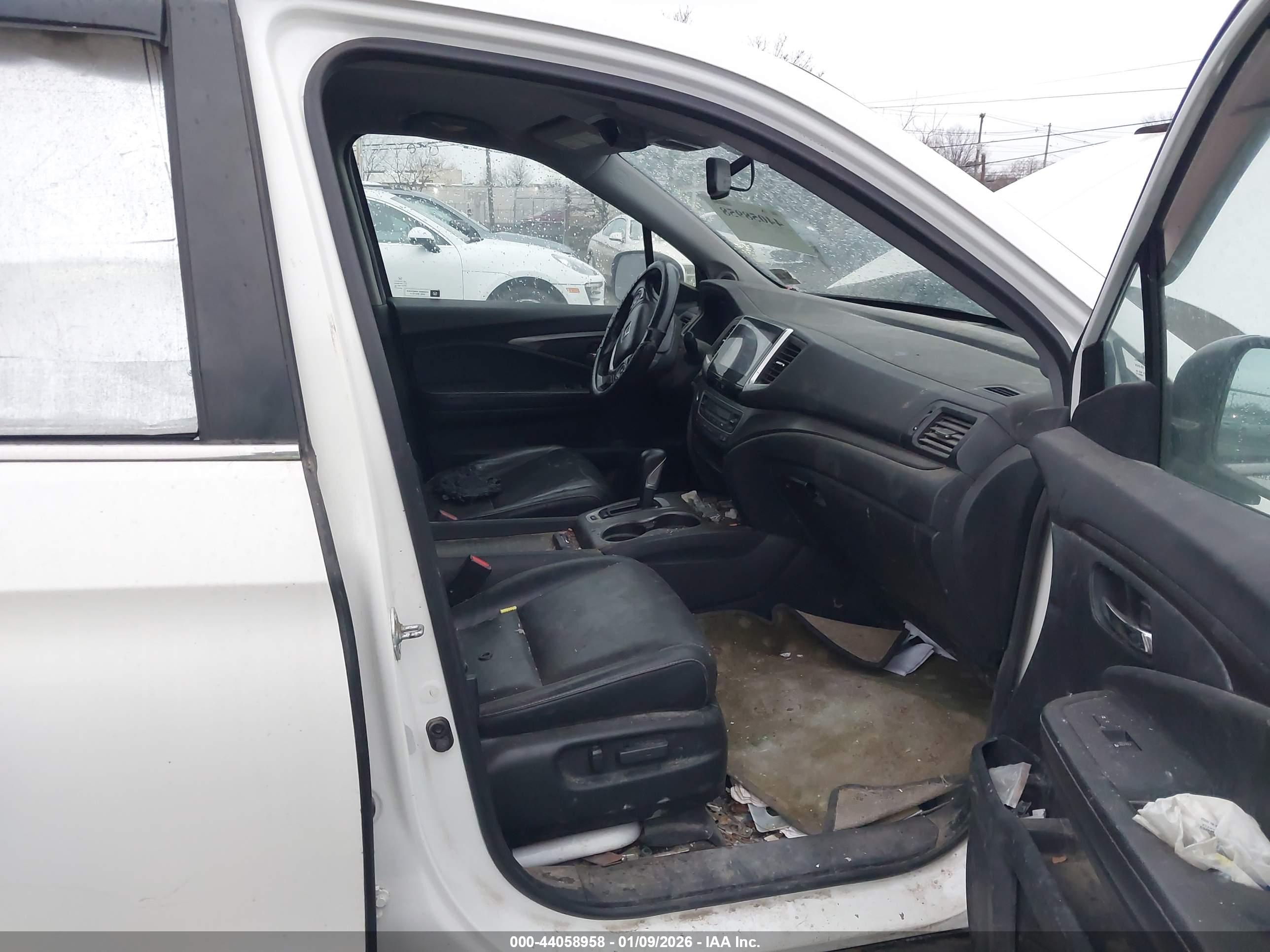 HONDA RIDGELINE image 5