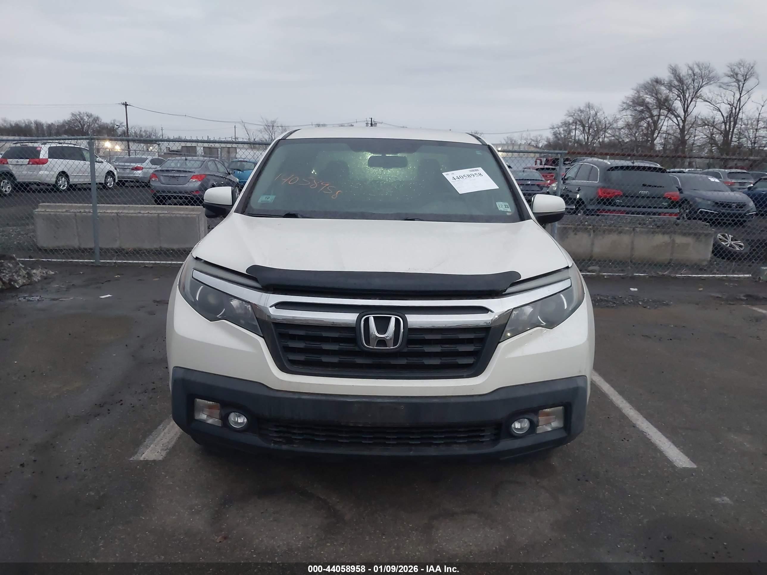 HONDA RIDGELINE image 6