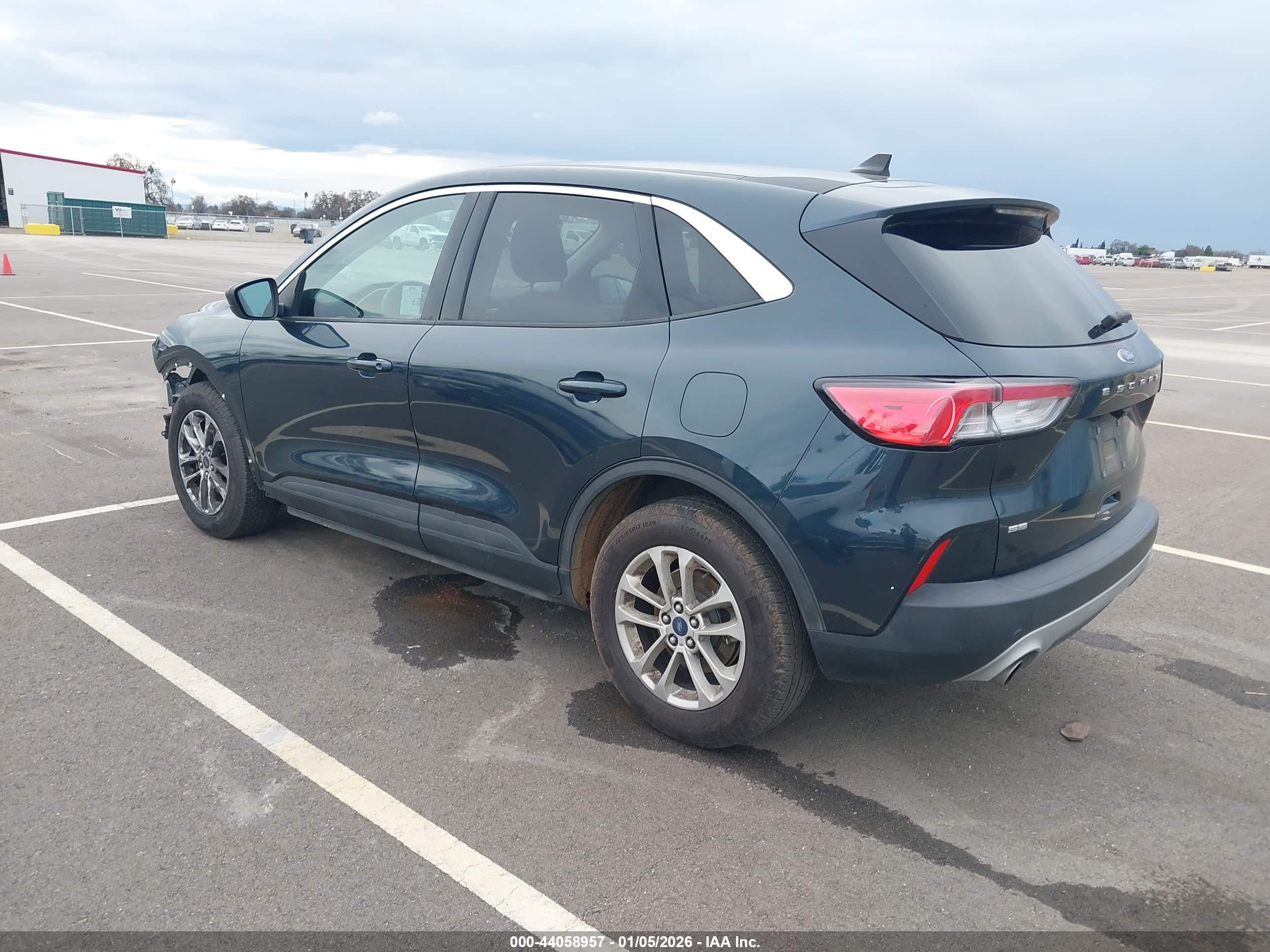FORD ESCAPE image 3