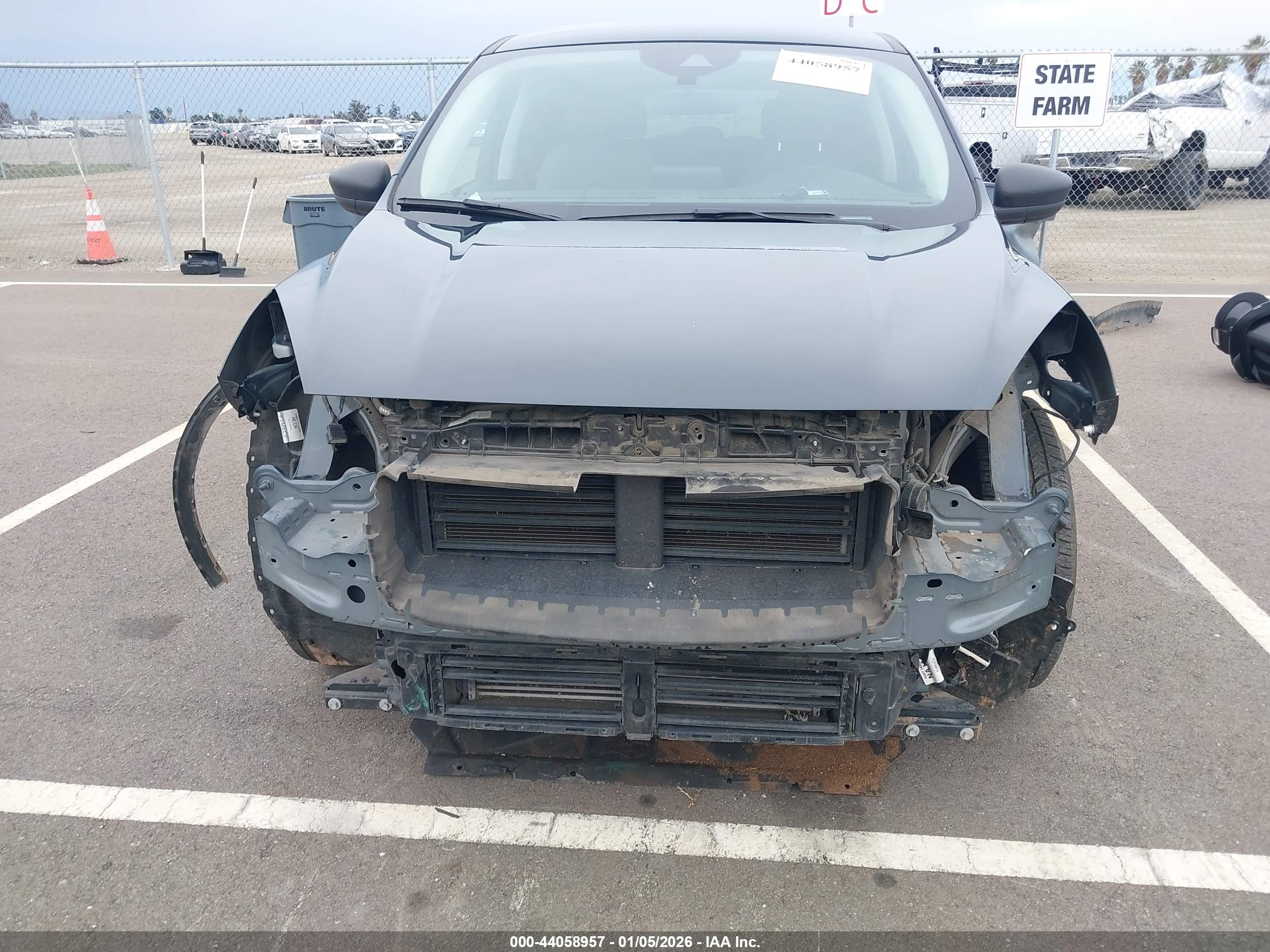 FORD ESCAPE image 6