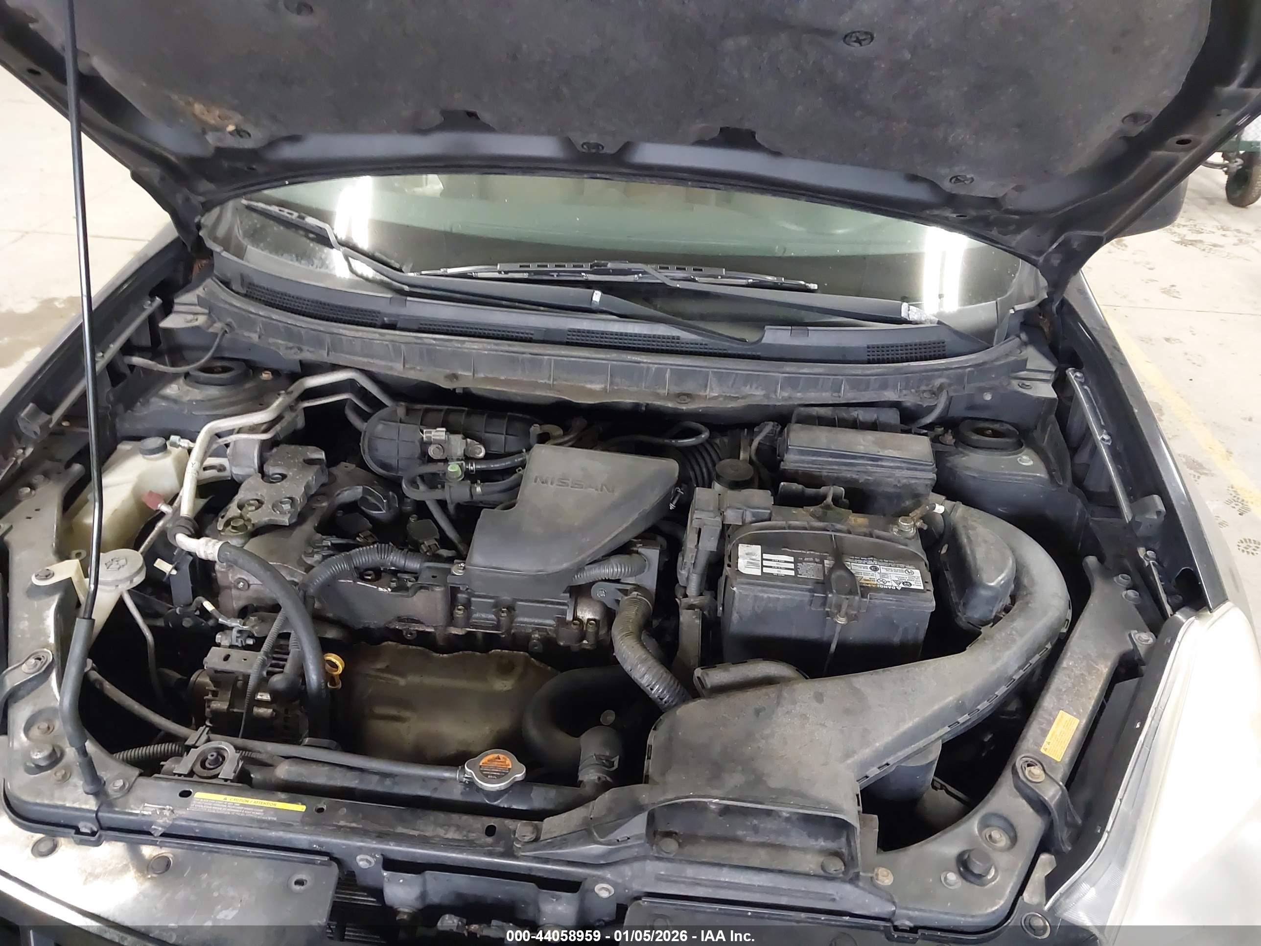 NISSAN ROGUE image 10