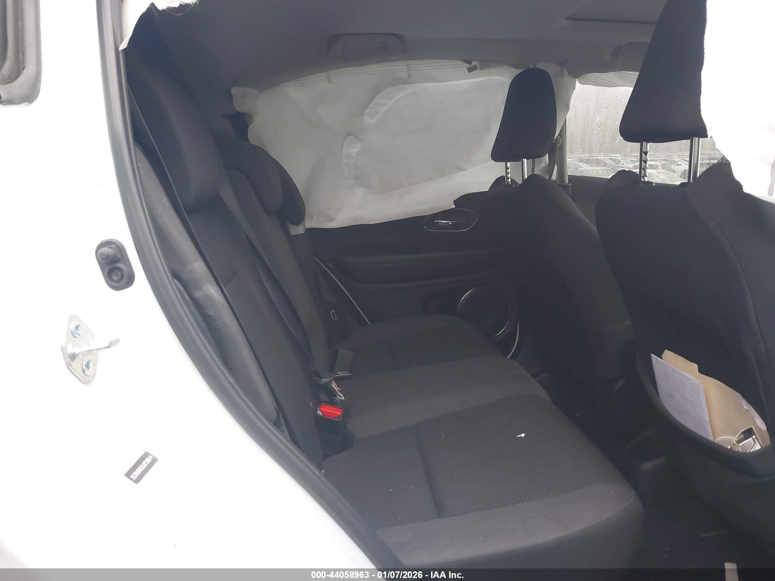 HONDA HR-V image 8