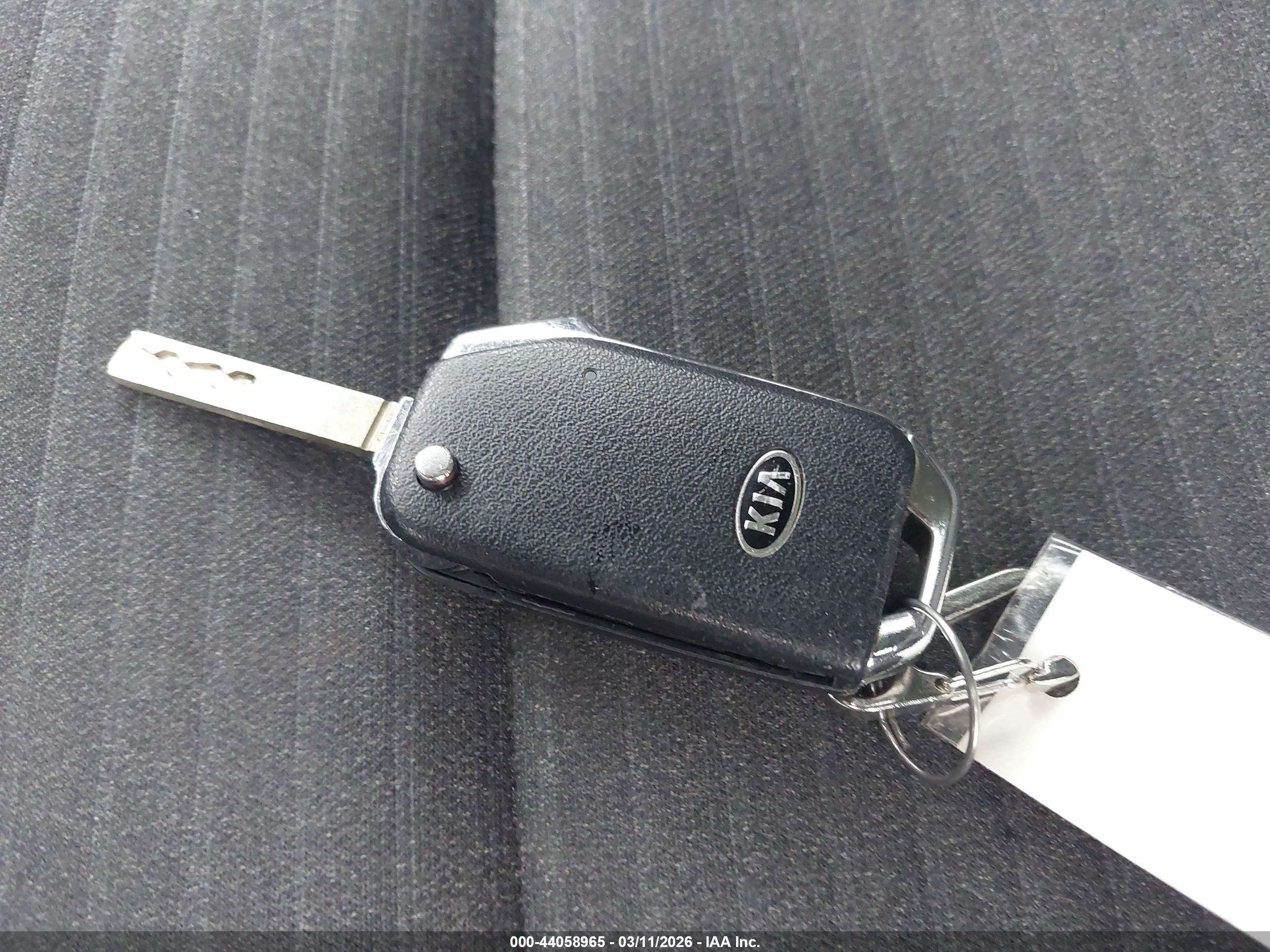 KIA SOUL image 11