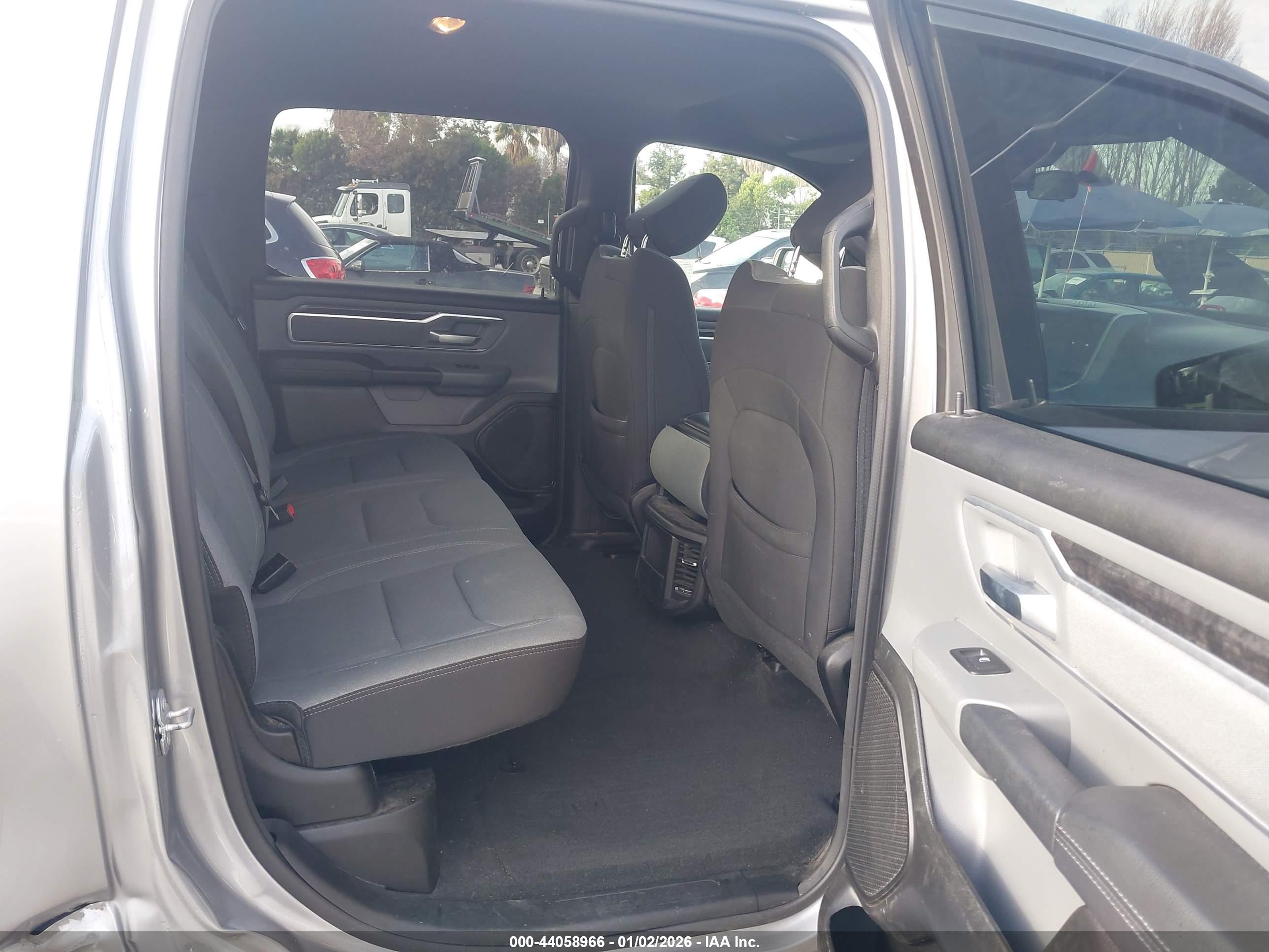 RAM 1500 image 8