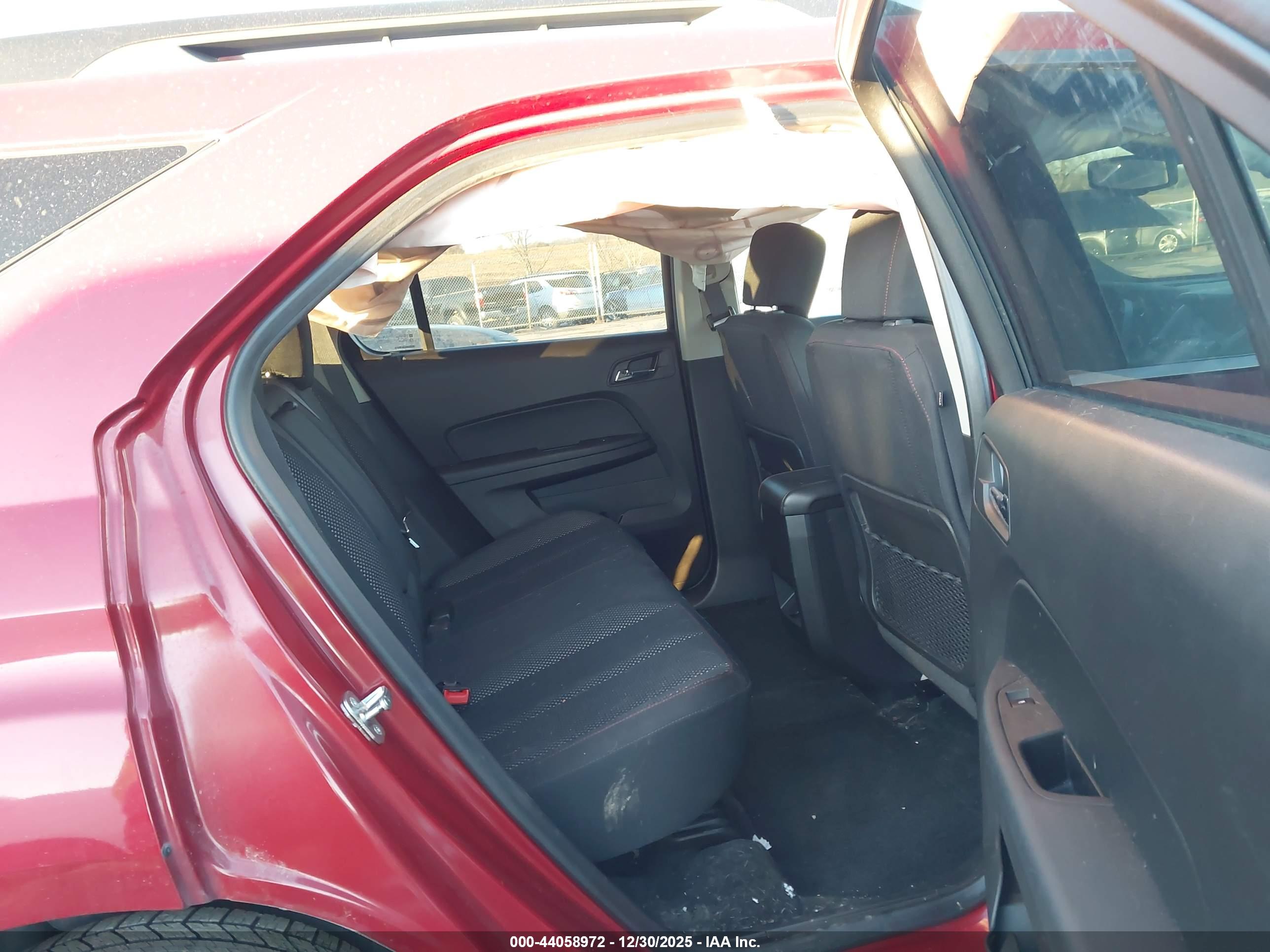 CHEVROLET EQUINOX image 8