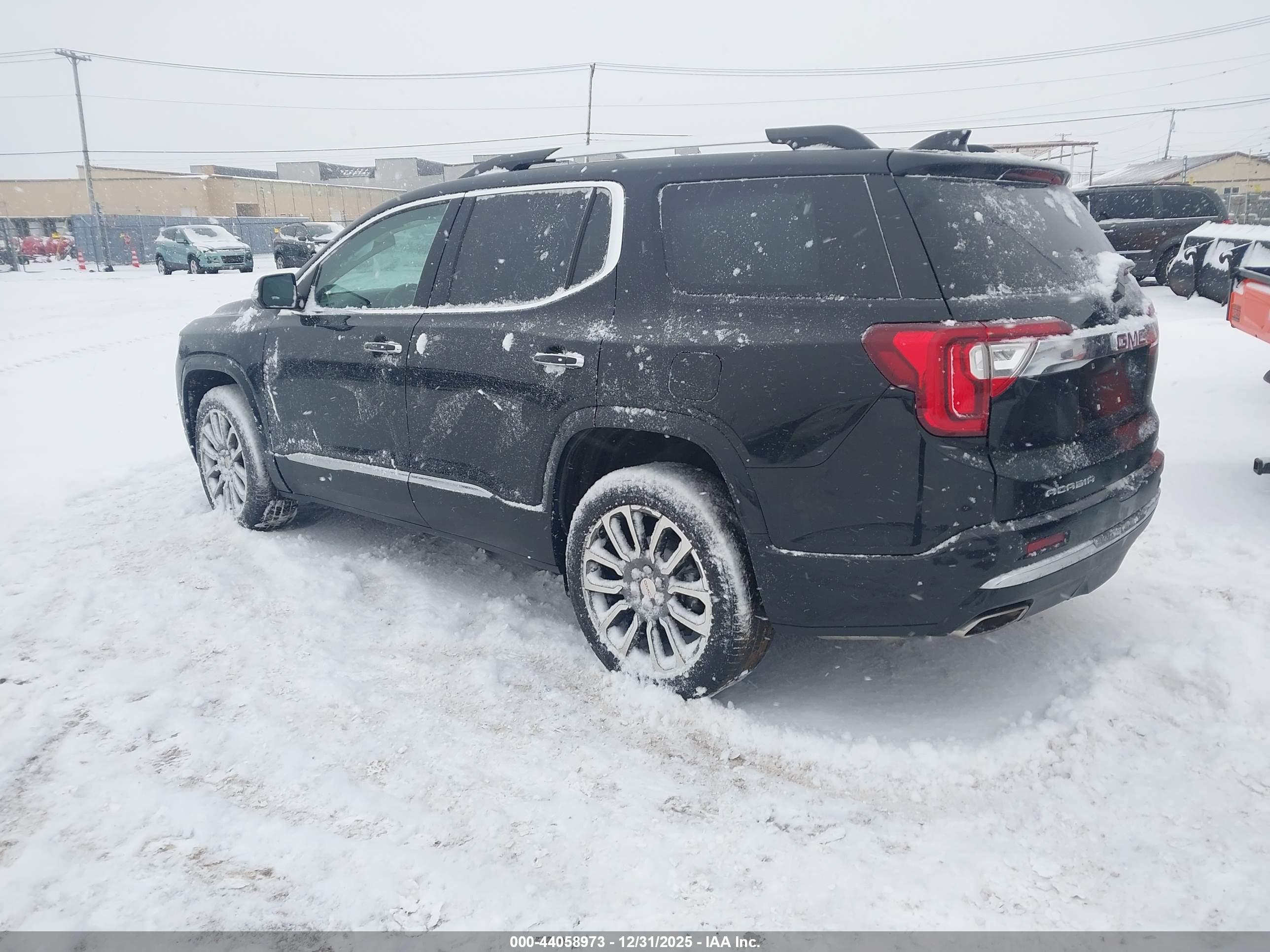 GMC ACADIA image 3