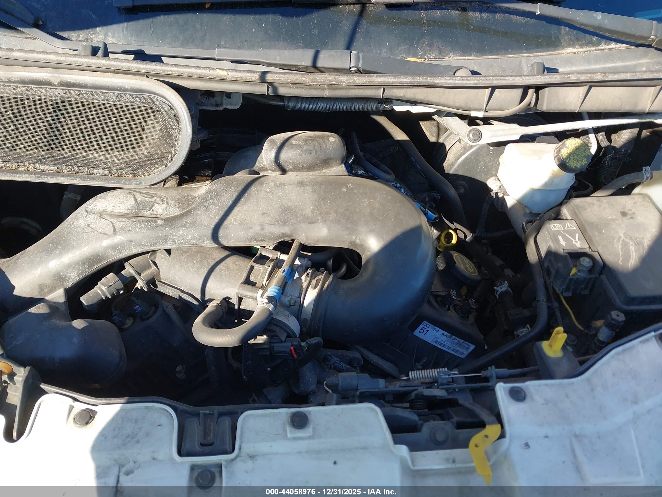 FORD TRANSIT-250 image 10