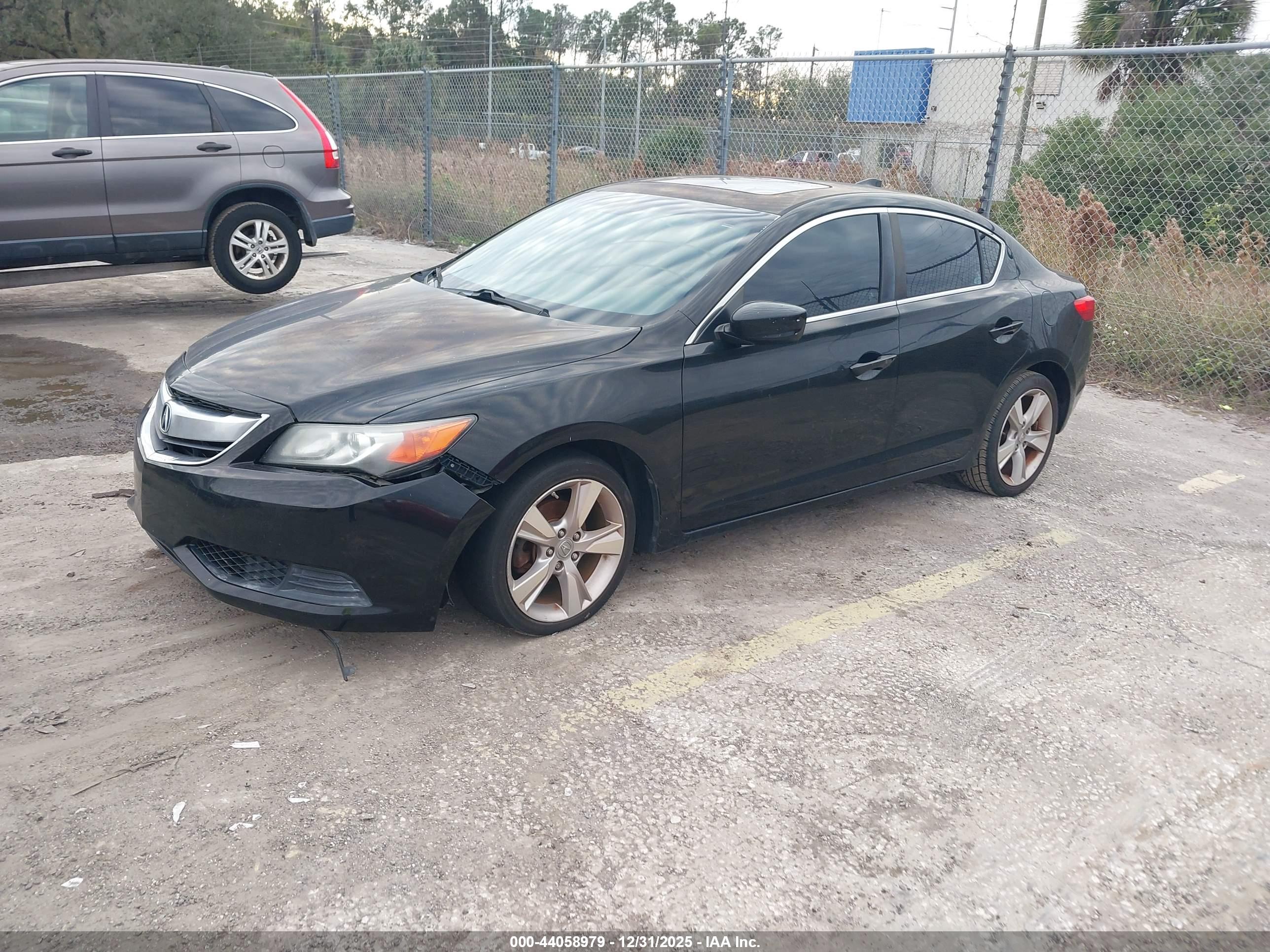 ACURA ILX image 2