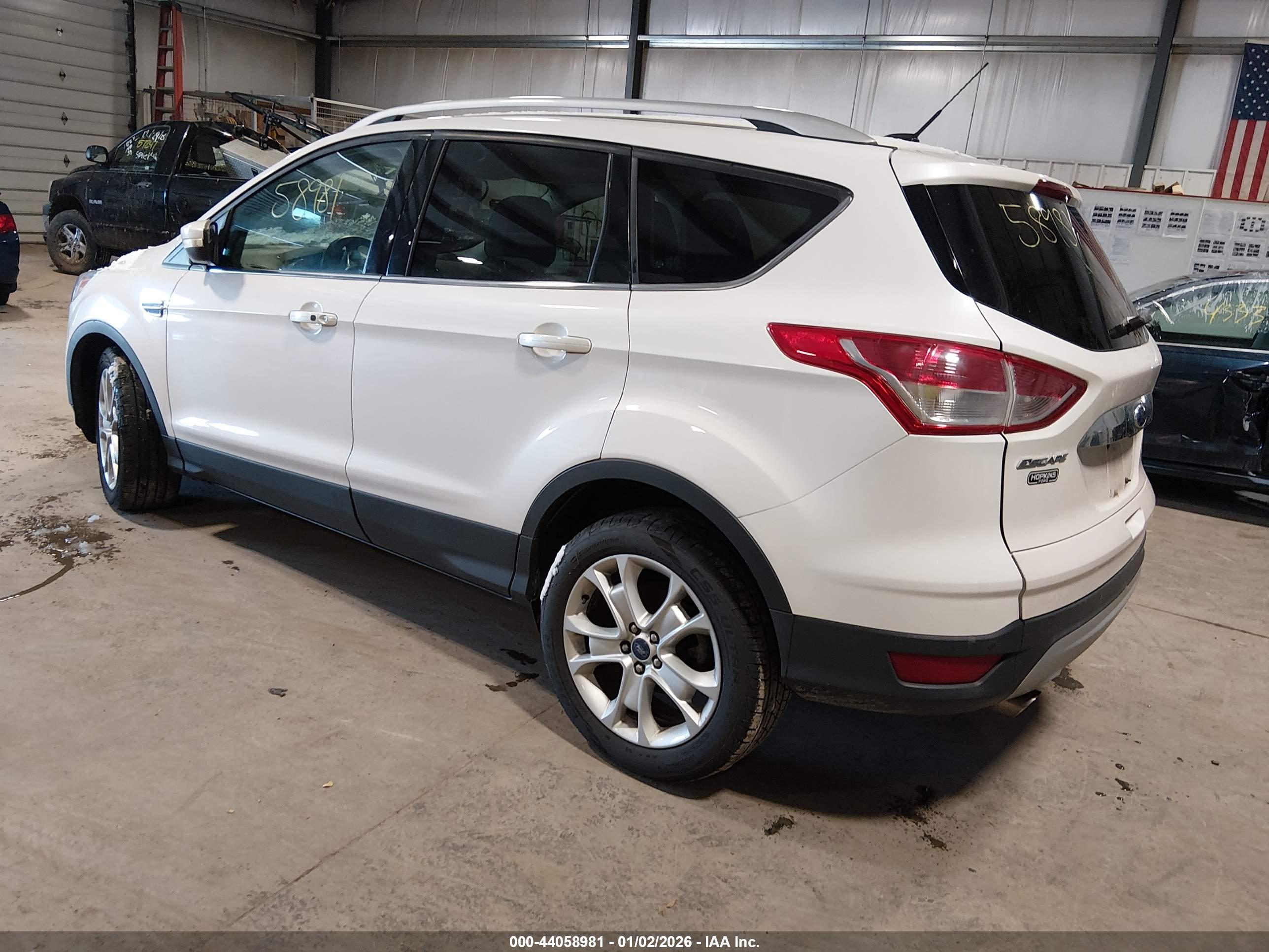 FORD ESCAPE image 3