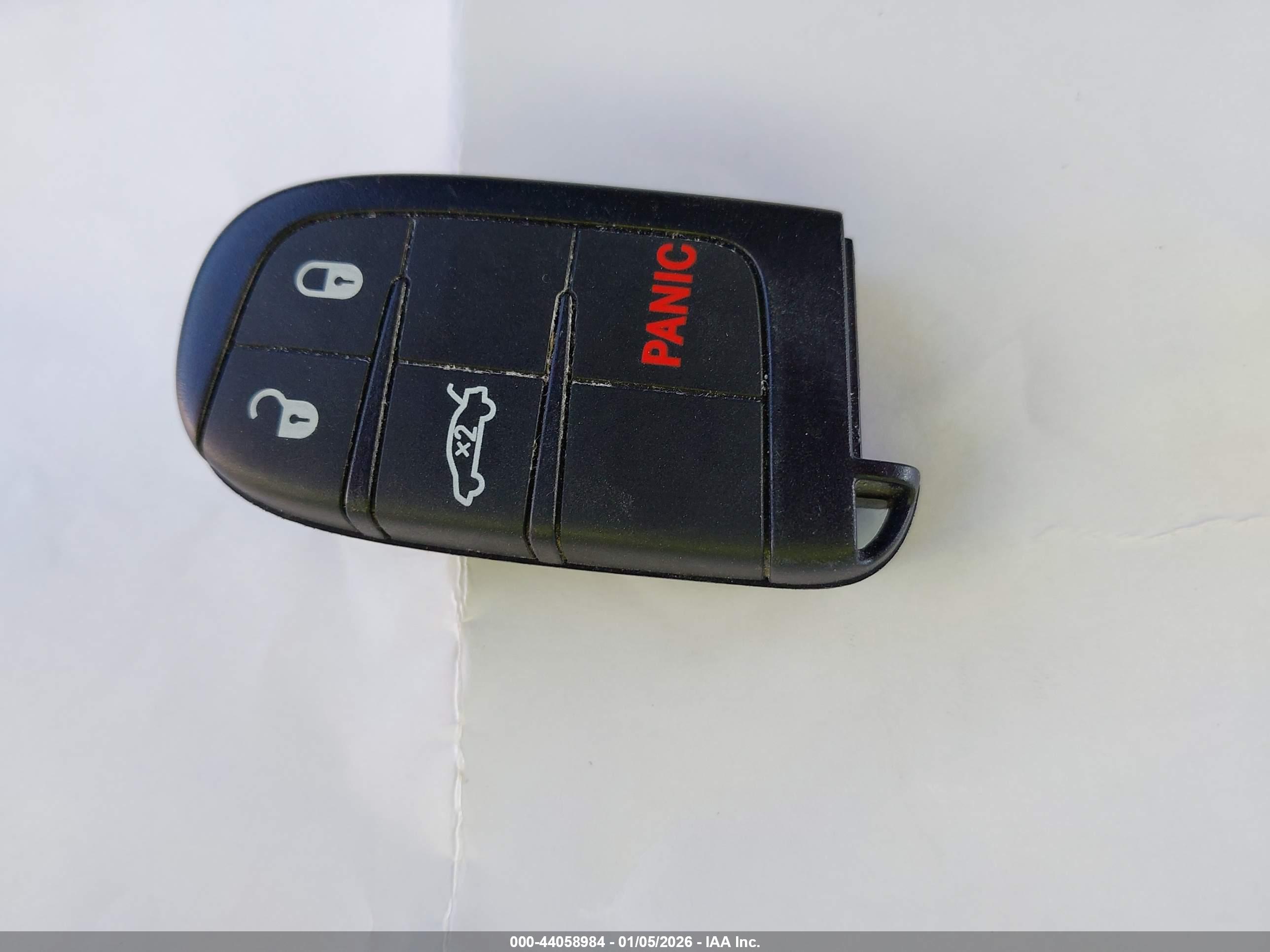 DODGE CHALLENGER image 11