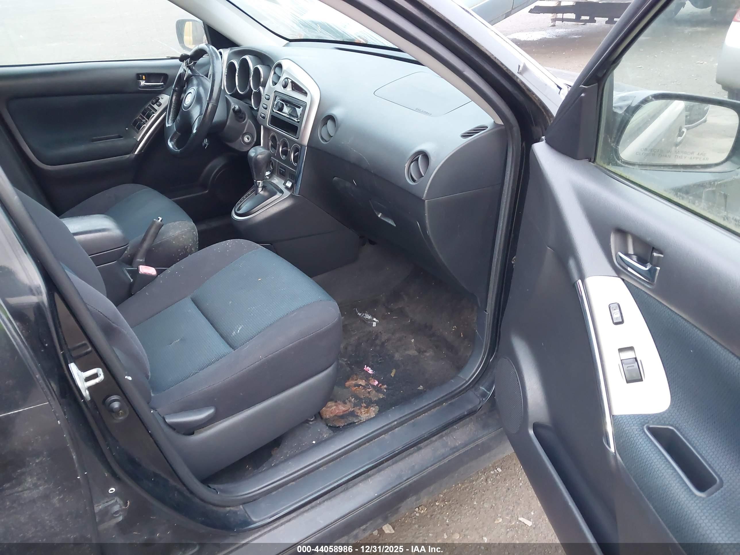 TOYOTA MATRIX image 5