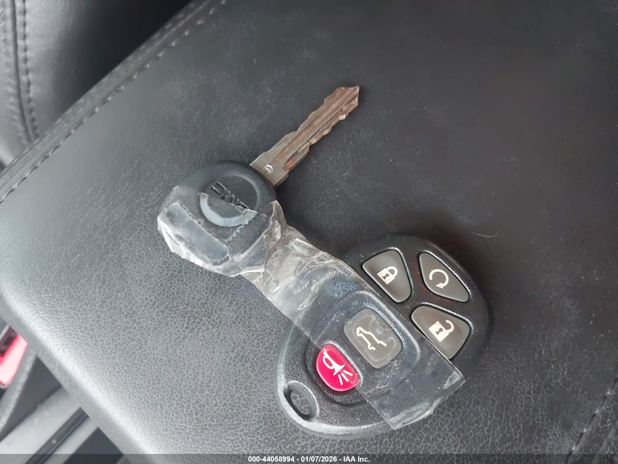 GMC ACADIA image 11