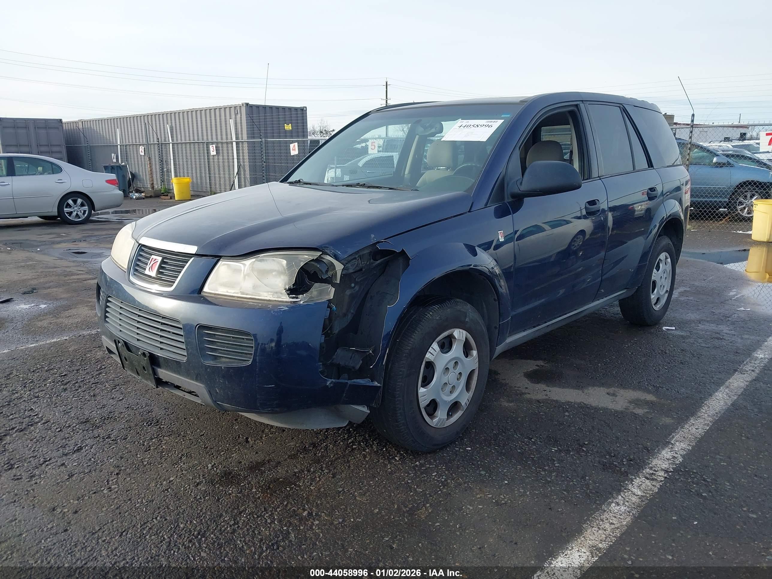 SATURN VUE image 2