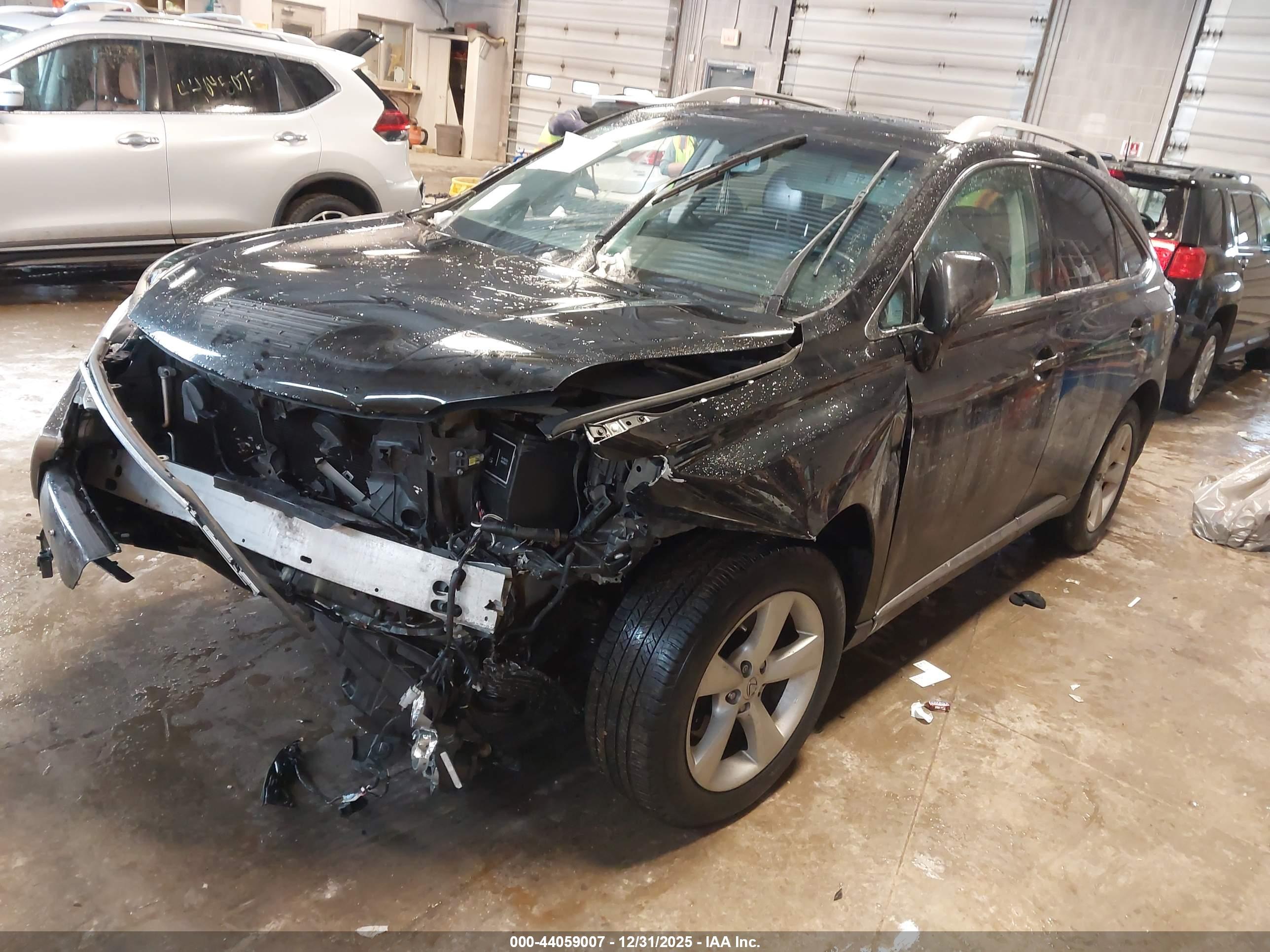 LEXUS RX image 2