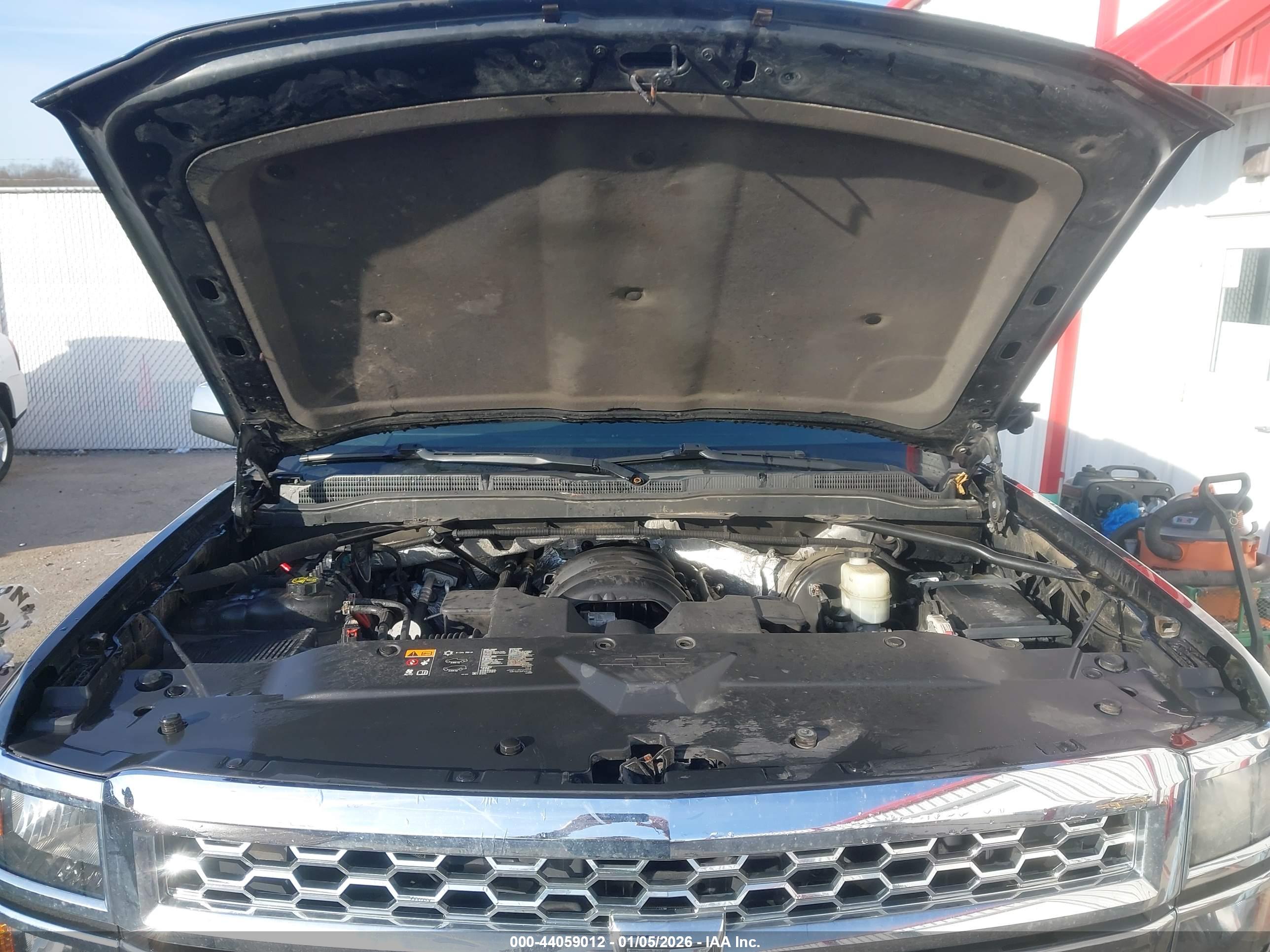 CHEVROLET SILVERADO image 10