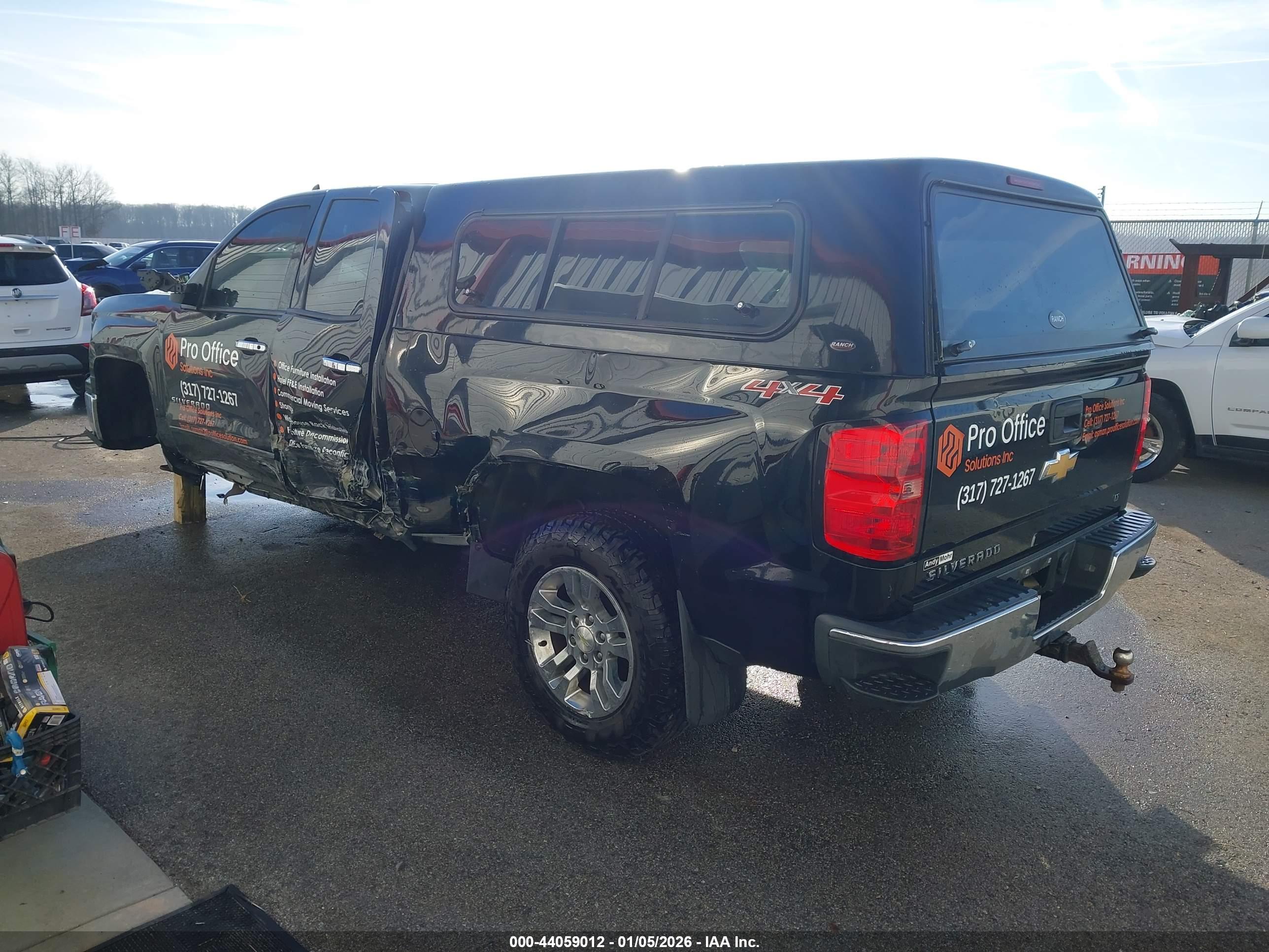 CHEVROLET SILVERADO image 3