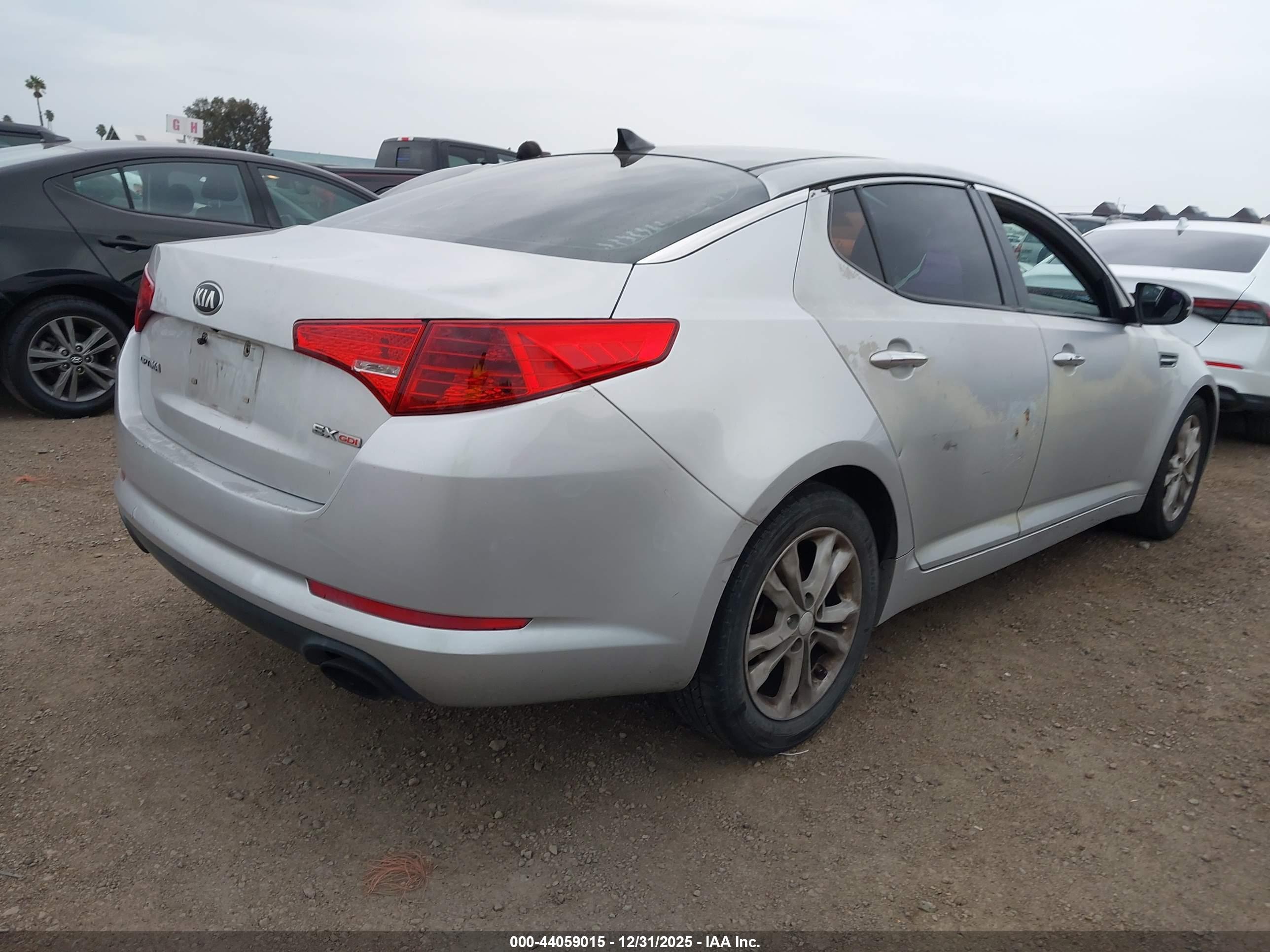 KIA OPTIMA image 4