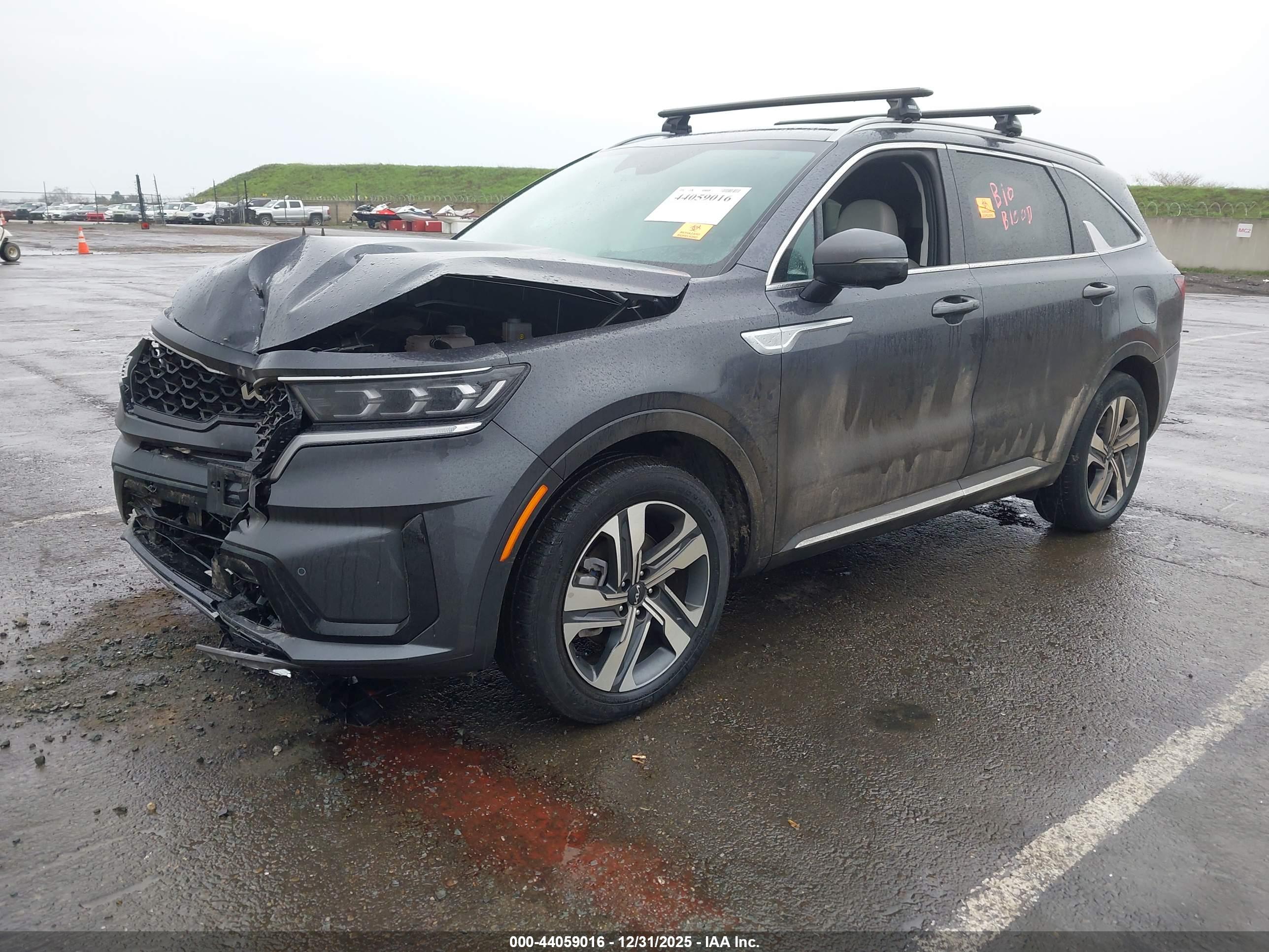KIA SORENTO image 2