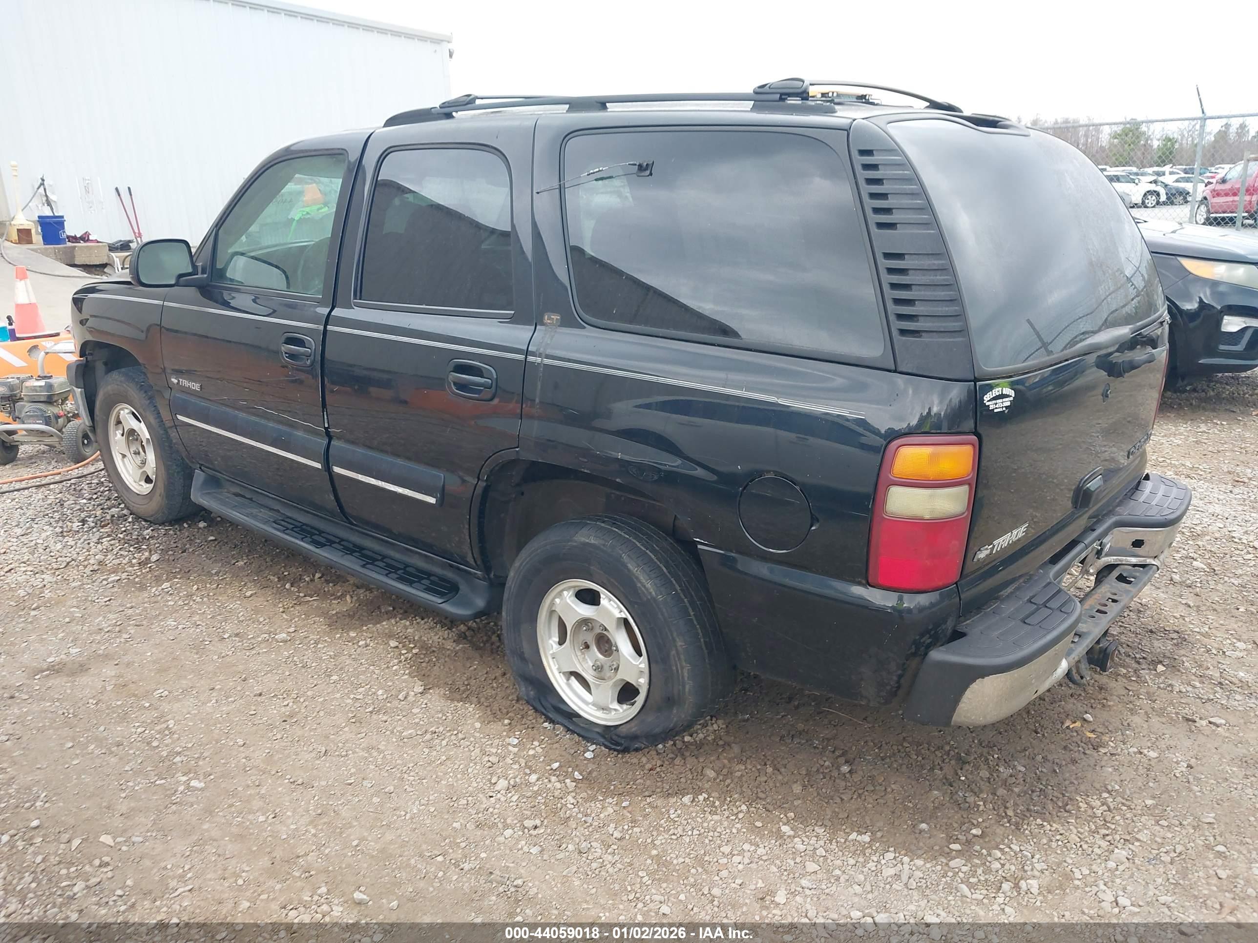 CHEVROLET TAHOE image 3