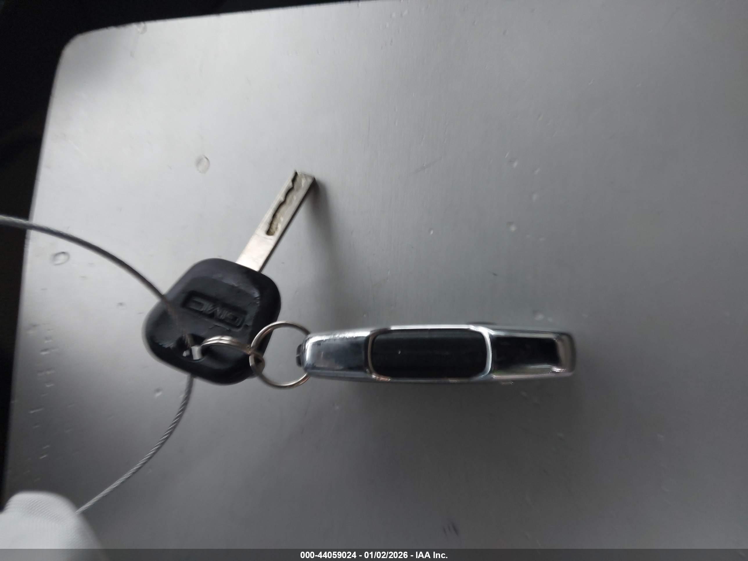 GMC CANYON image 11