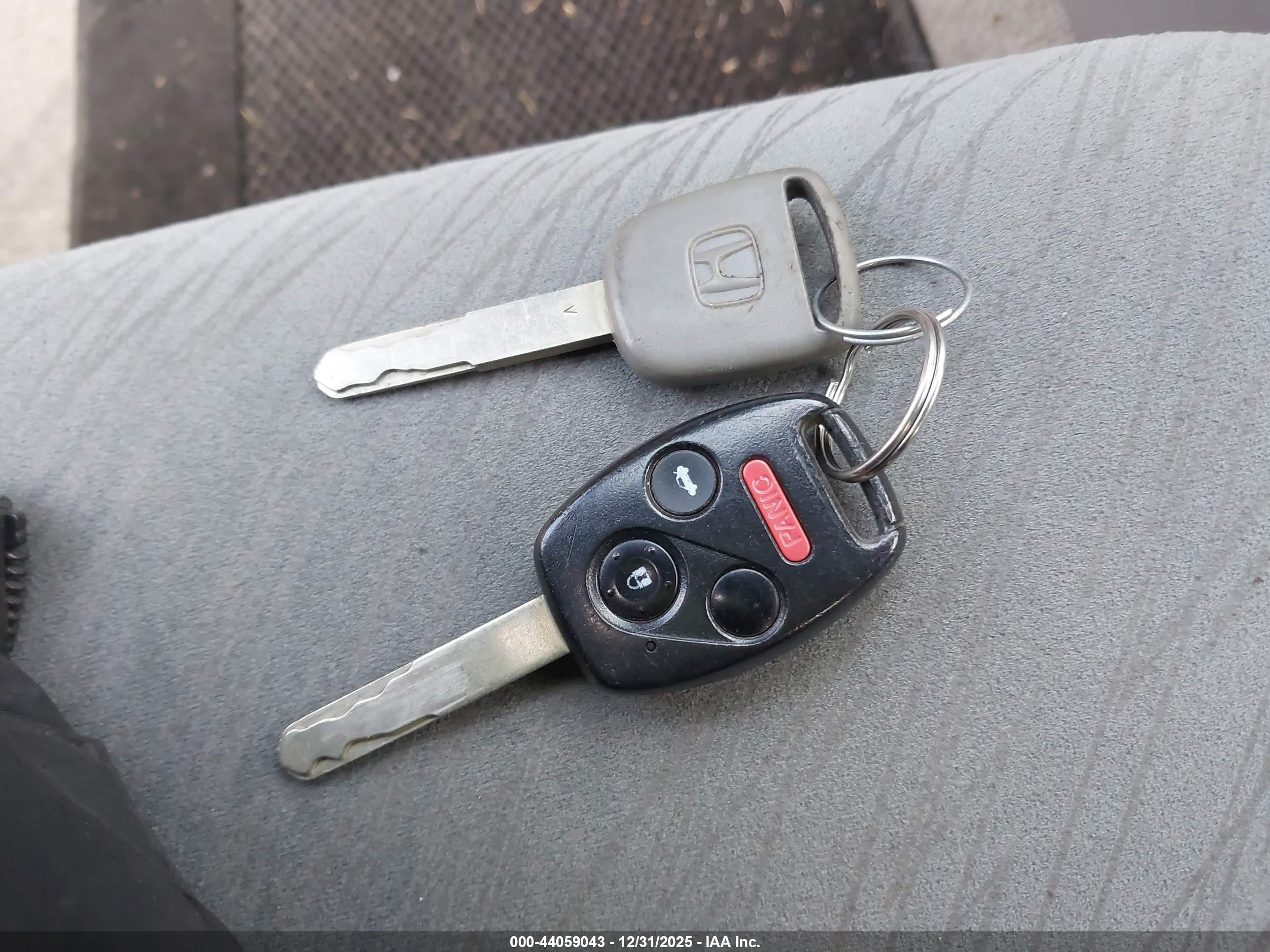 HONDA CIVIC image 11