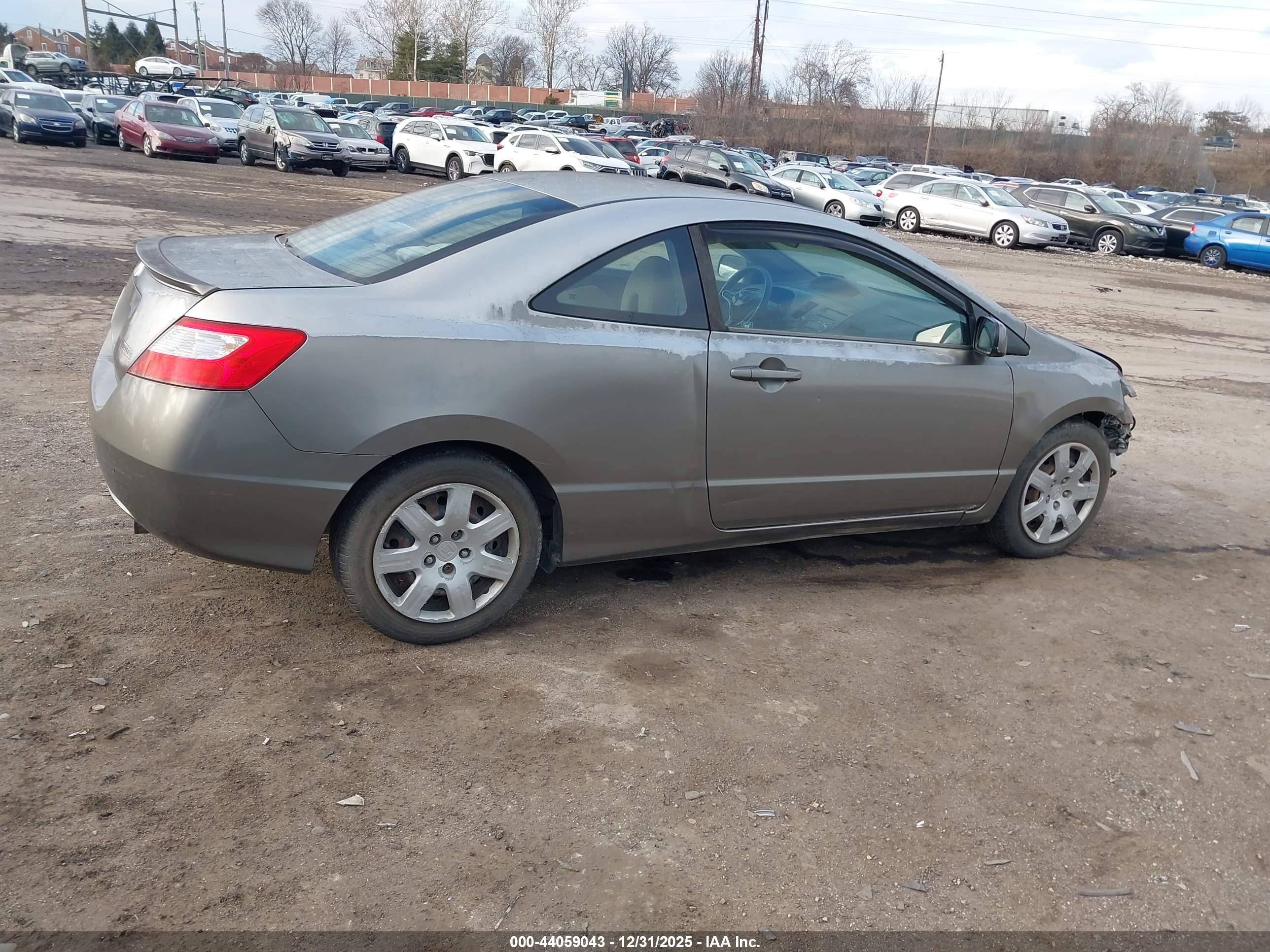 HONDA CIVIC image 4