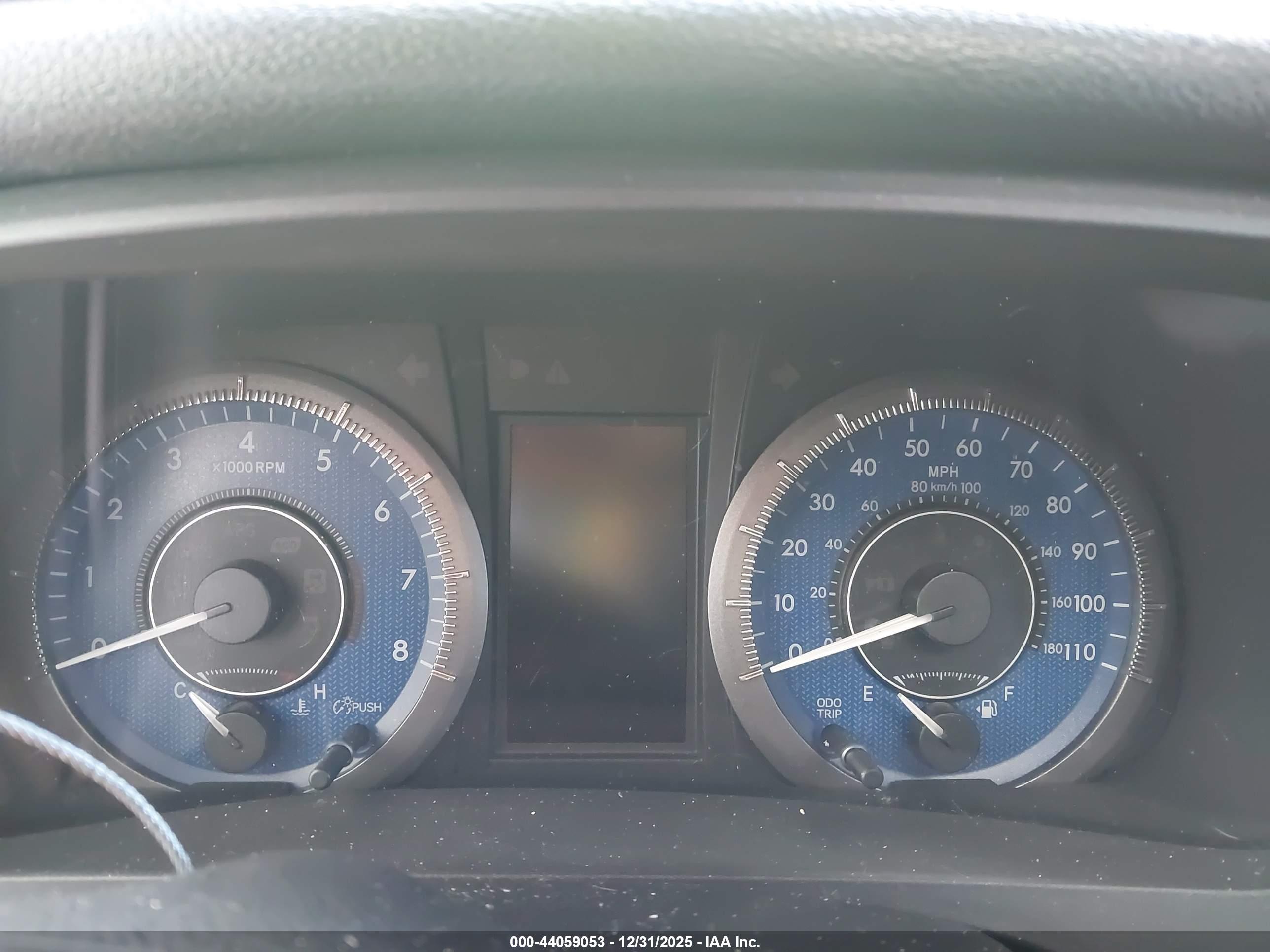 TOYOTA SIENNA image 7