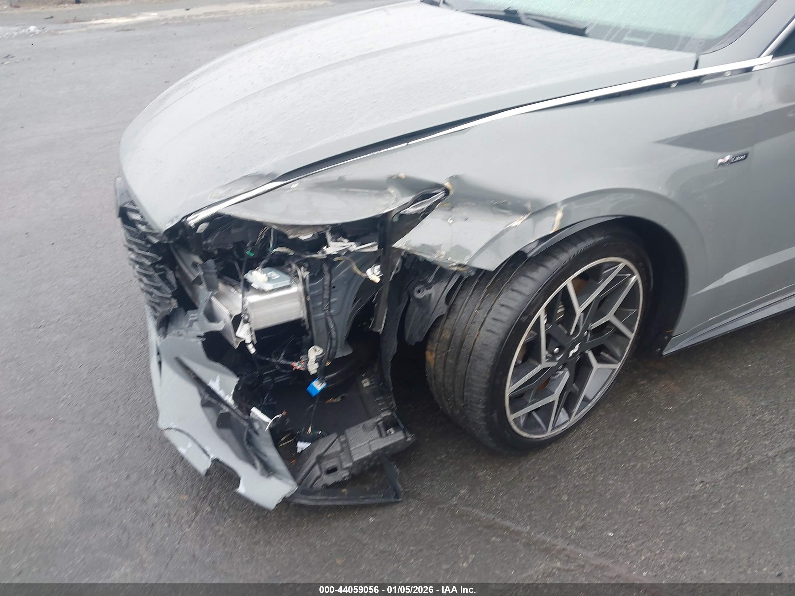 HYUNDAI SONATA image 6