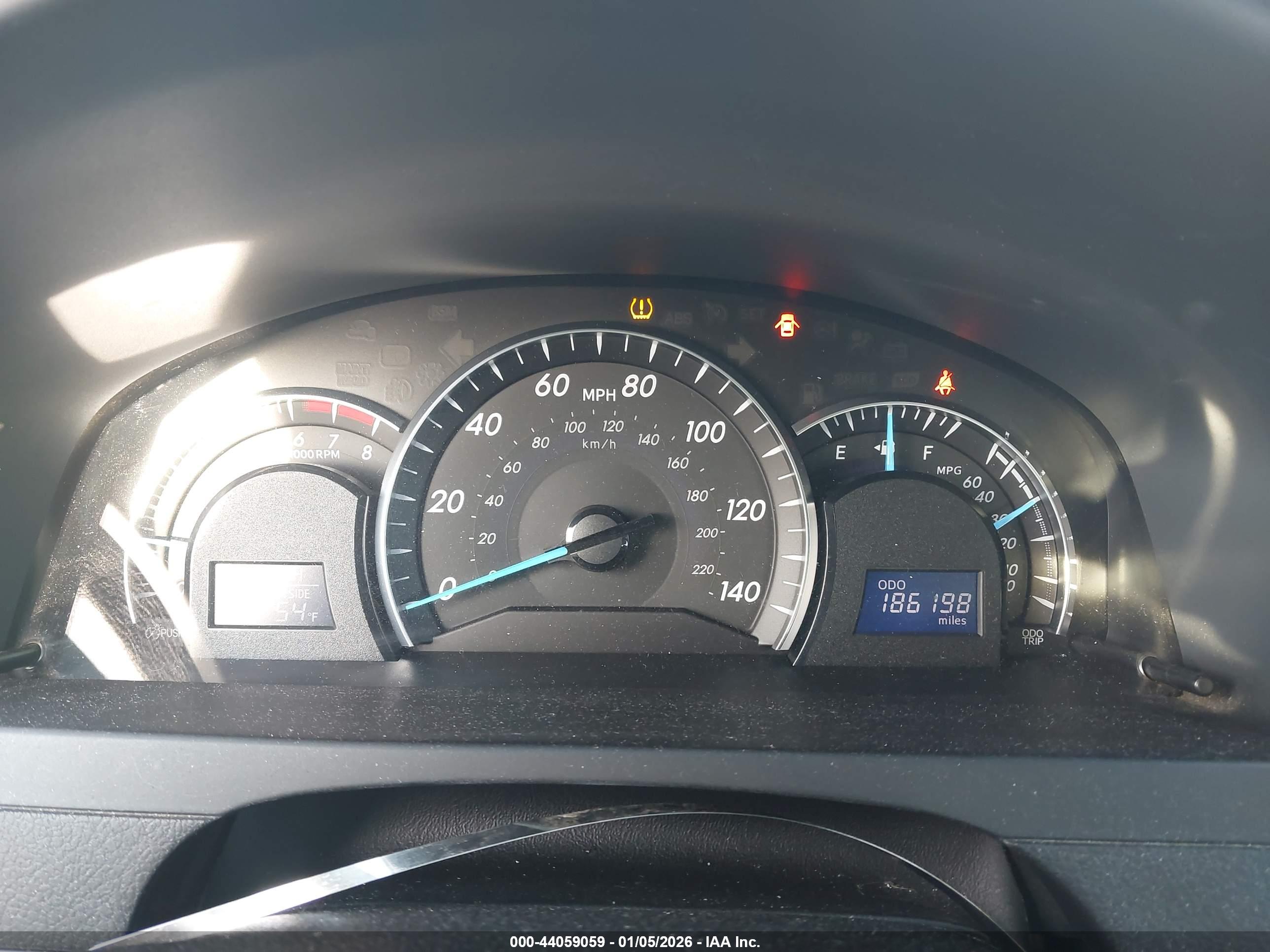 TOYOTA CAMRY image 7