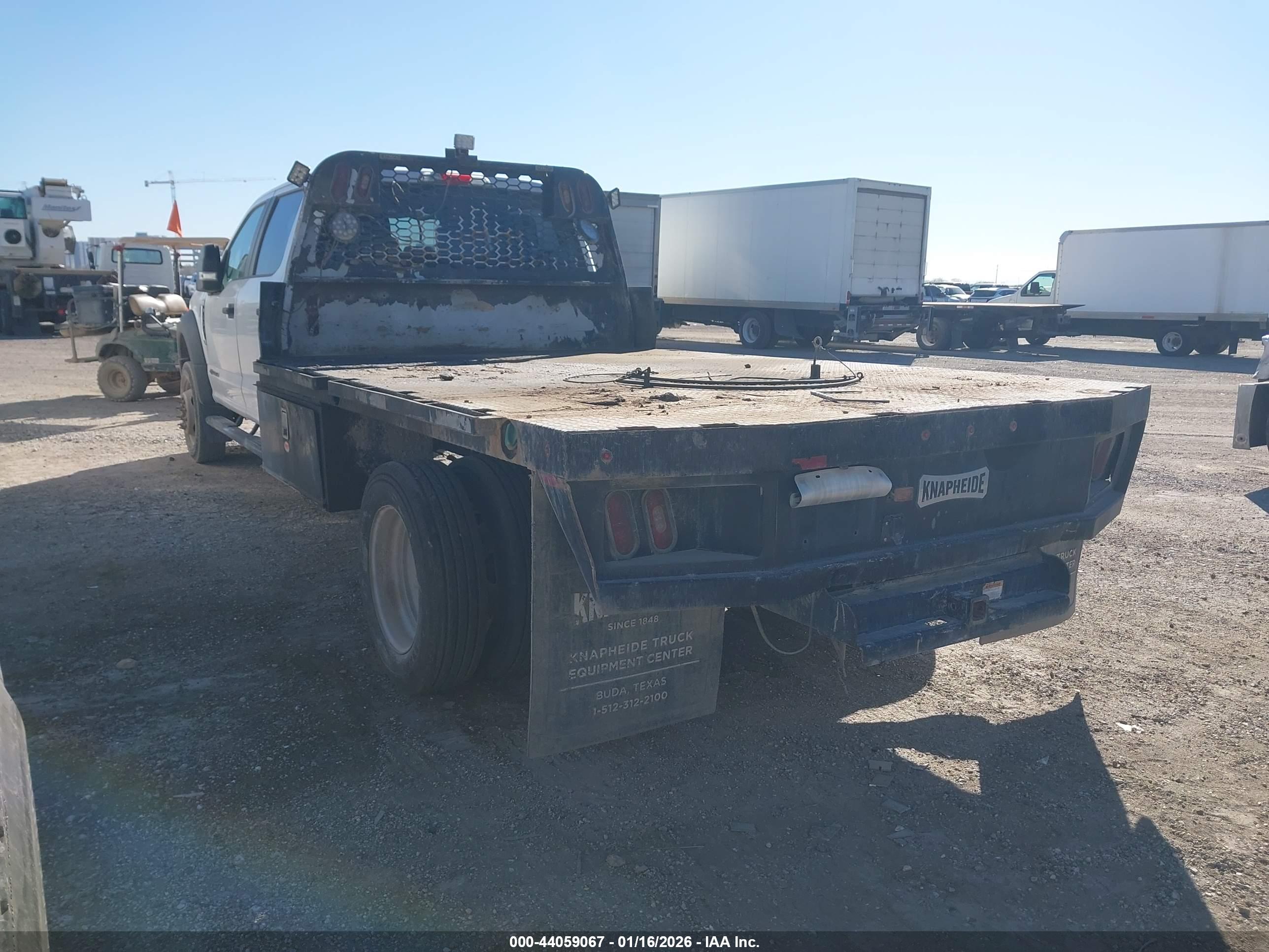 FORD F-550 image 3