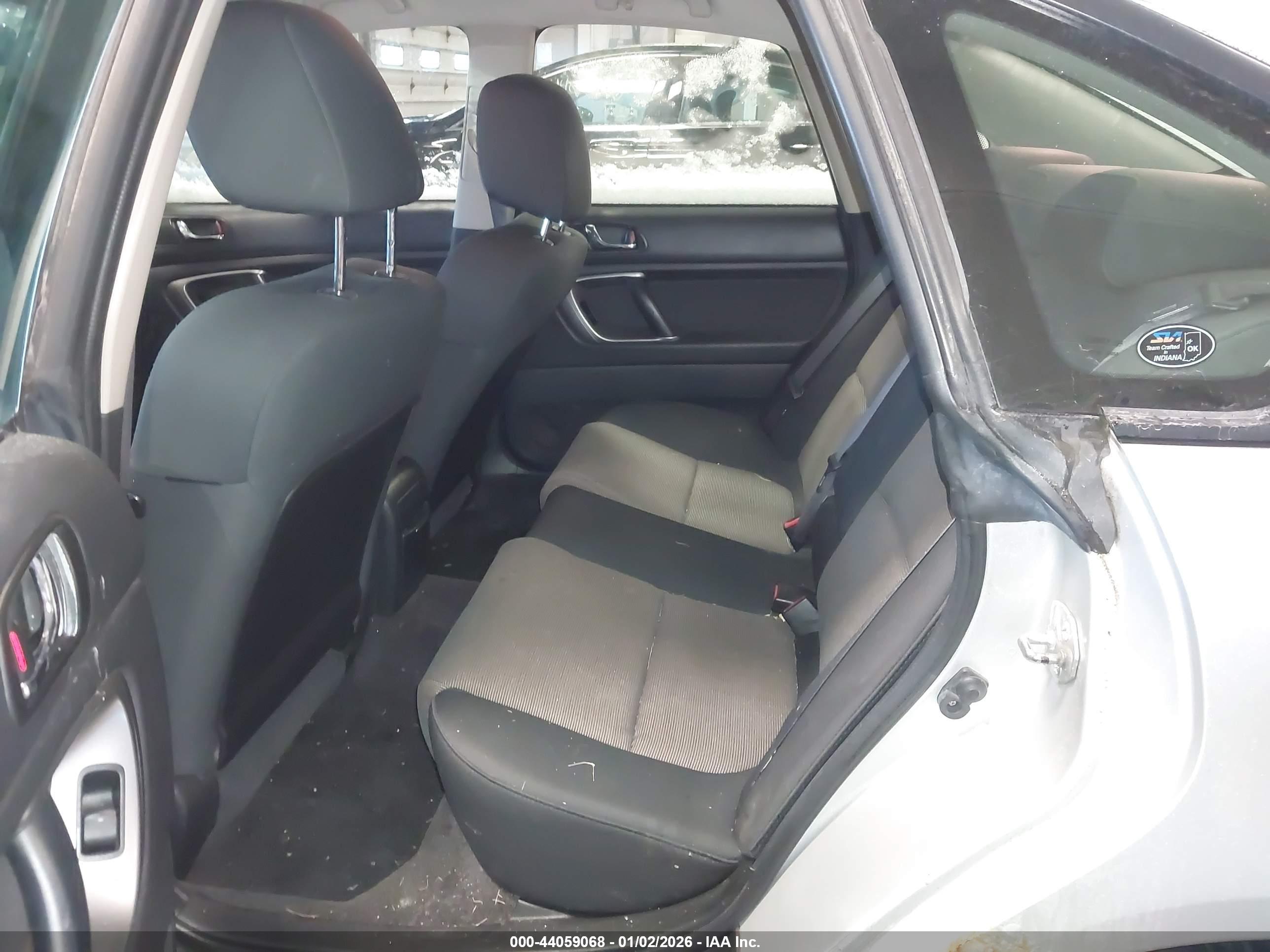 SUBARU LEGACY image 8